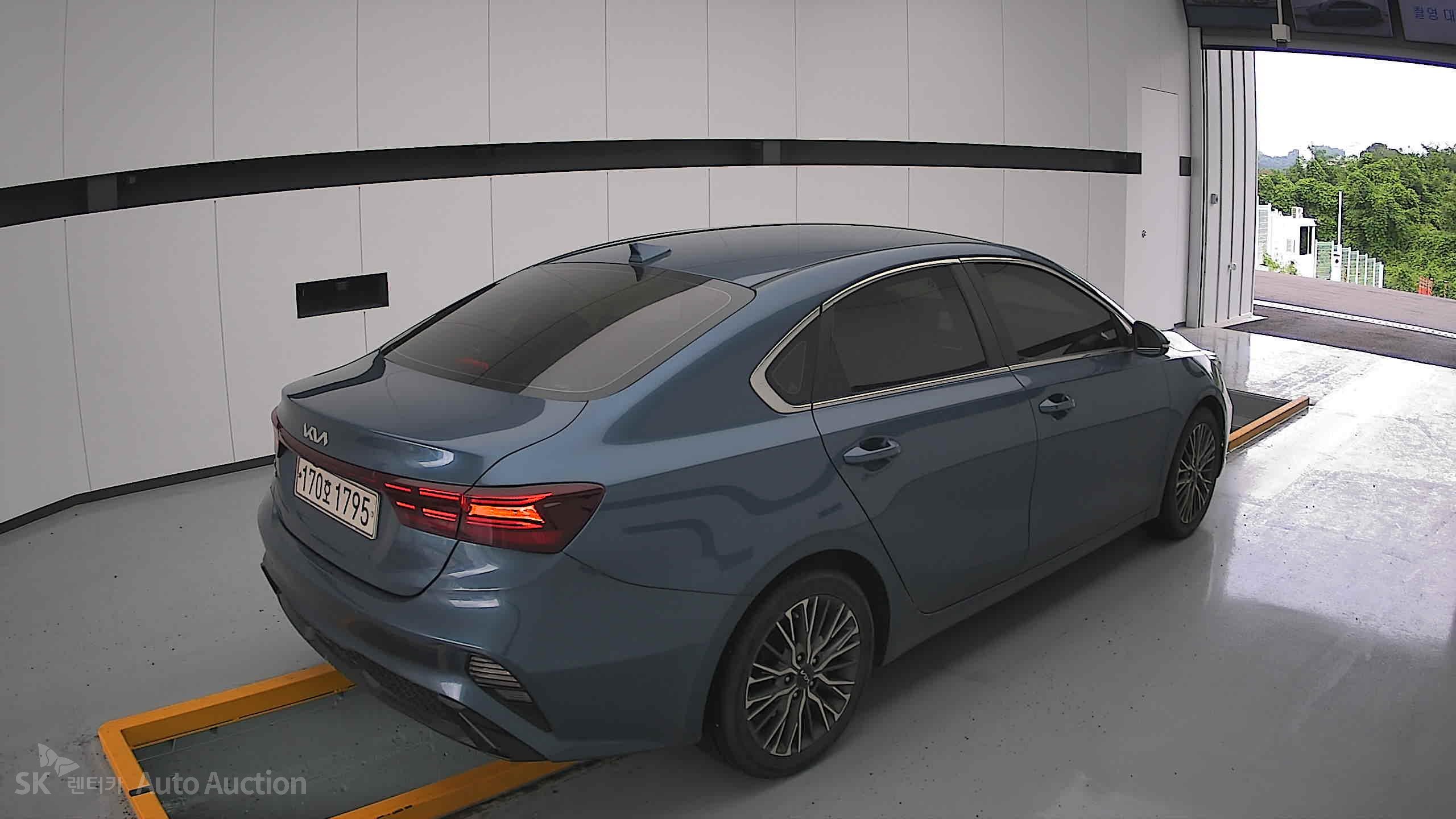 2022 - kia k3