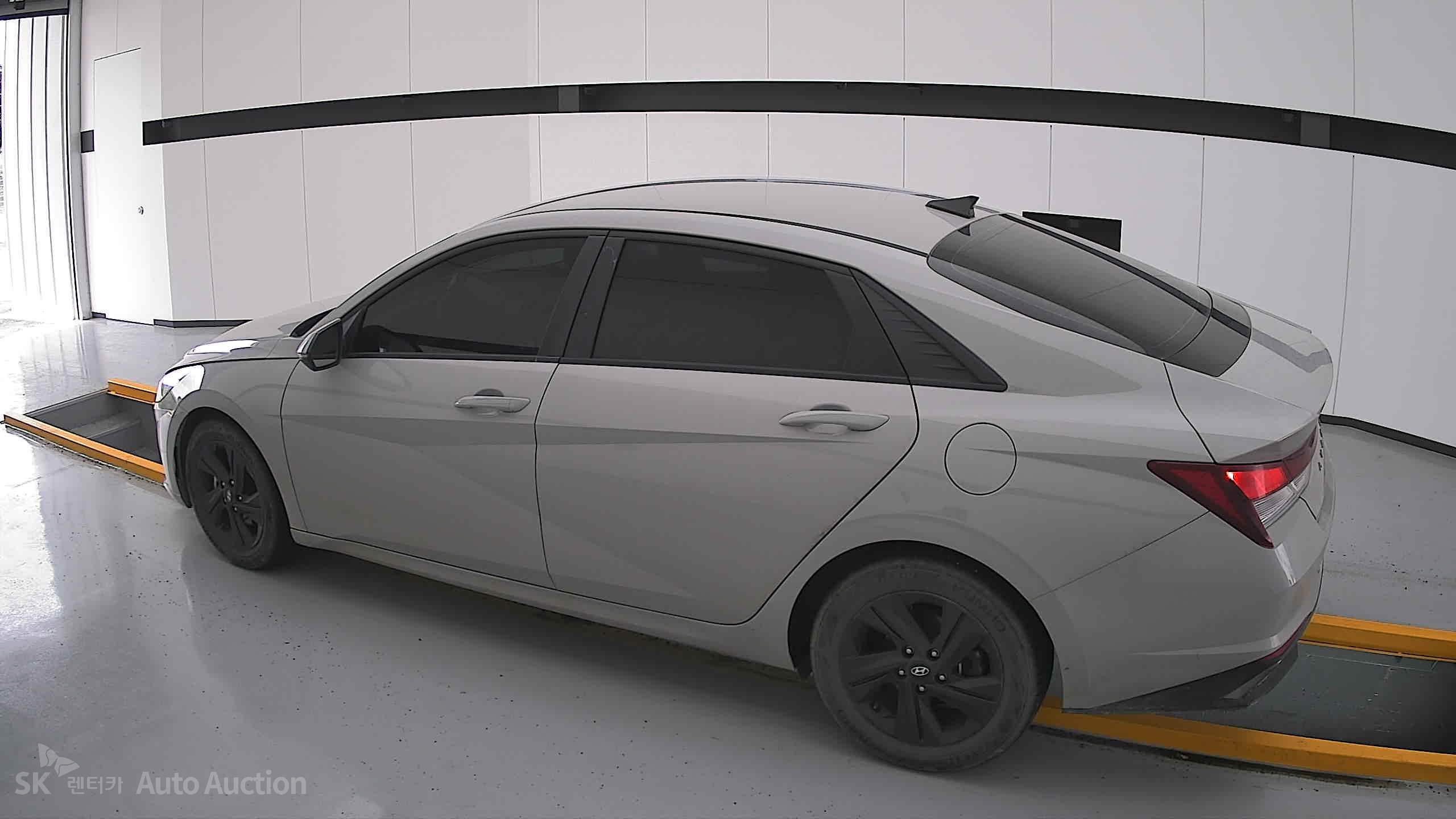 2023 - hyundai avante