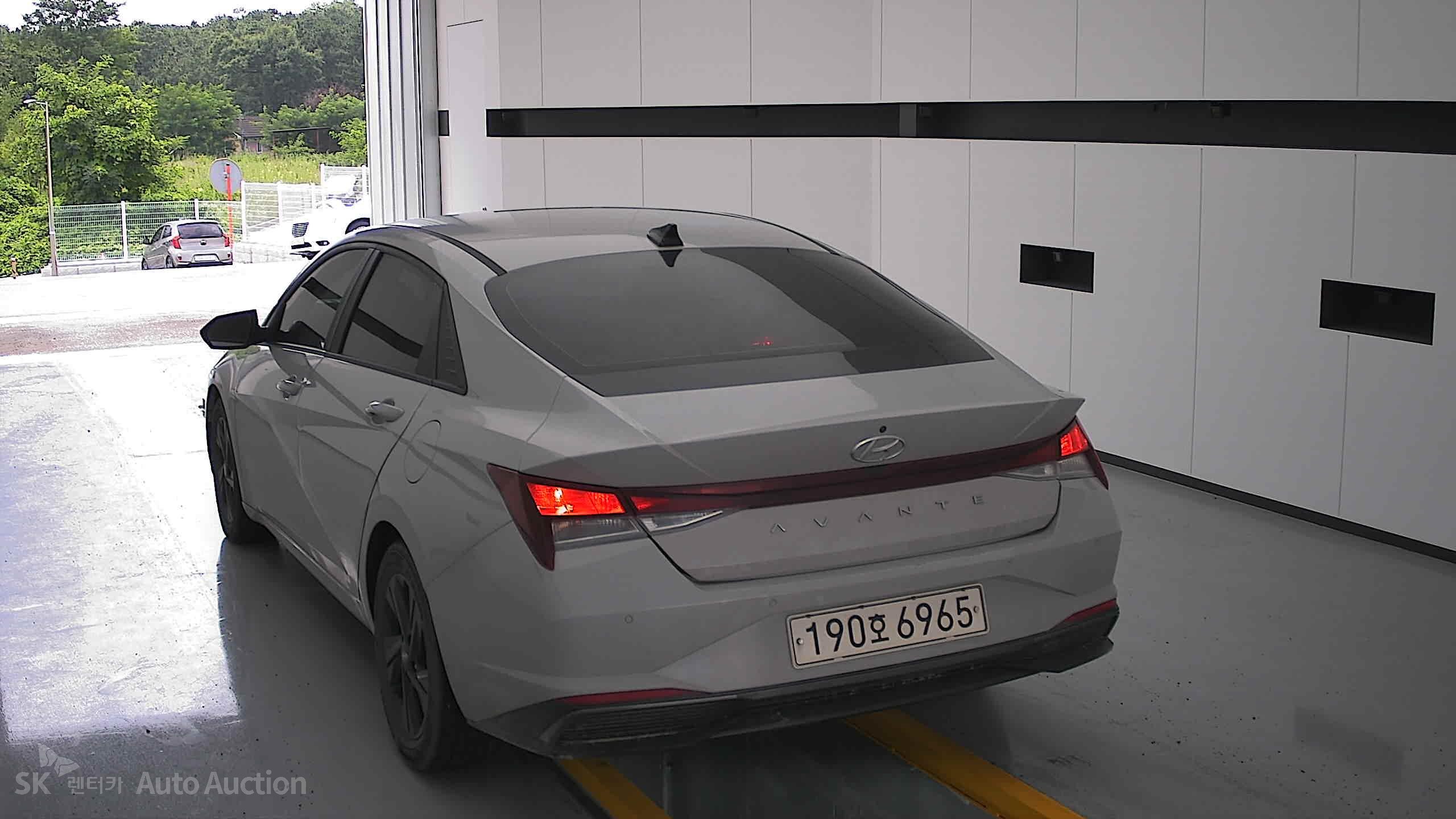 2023 - hyundai avante