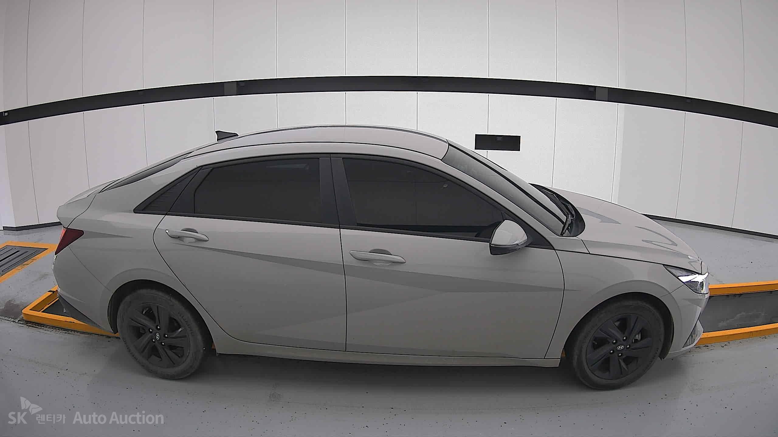 2023 - hyundai avante