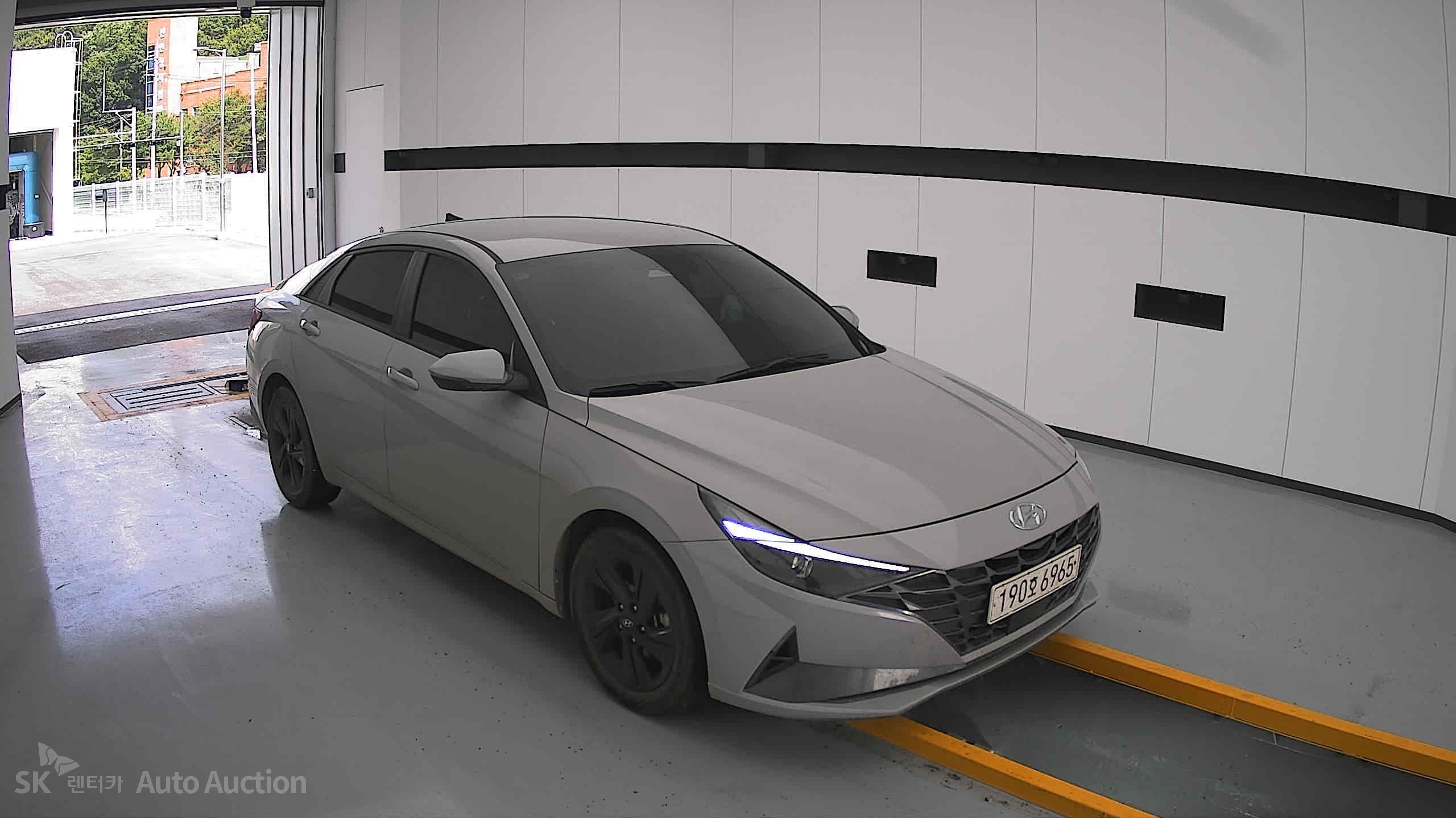 2023 - hyundai avante