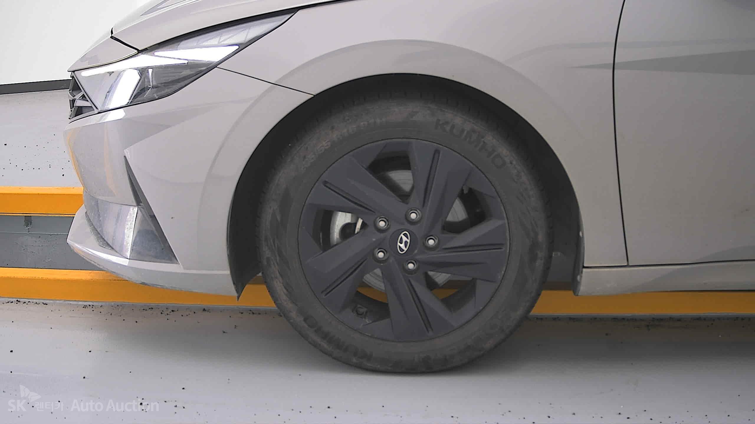 2023 - hyundai avante