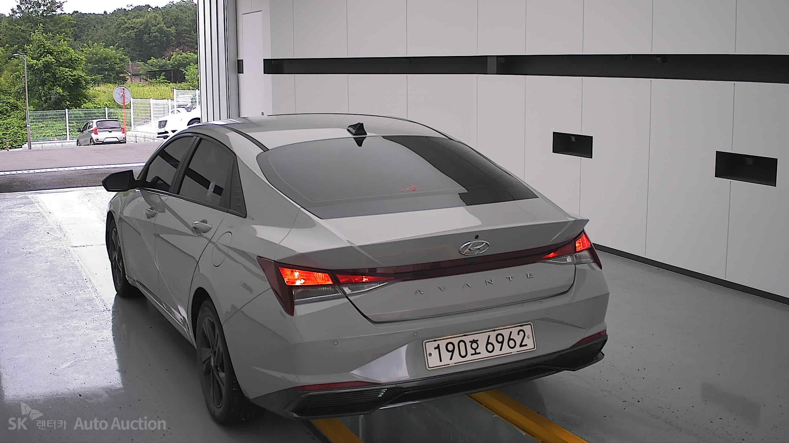 2023 - hyundai avante
