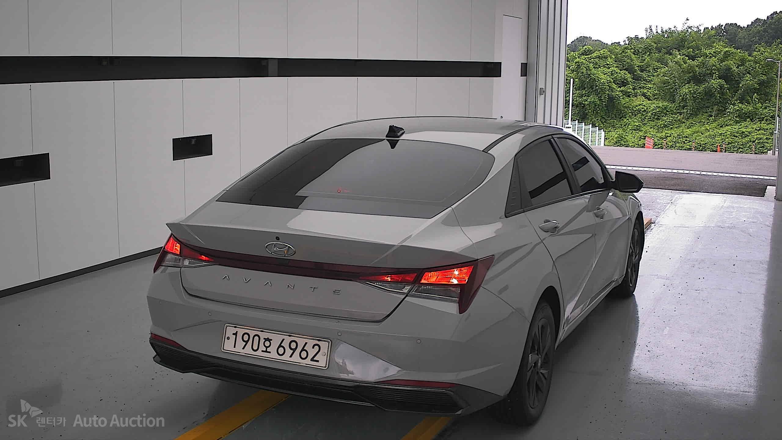 2023 - hyundai avante