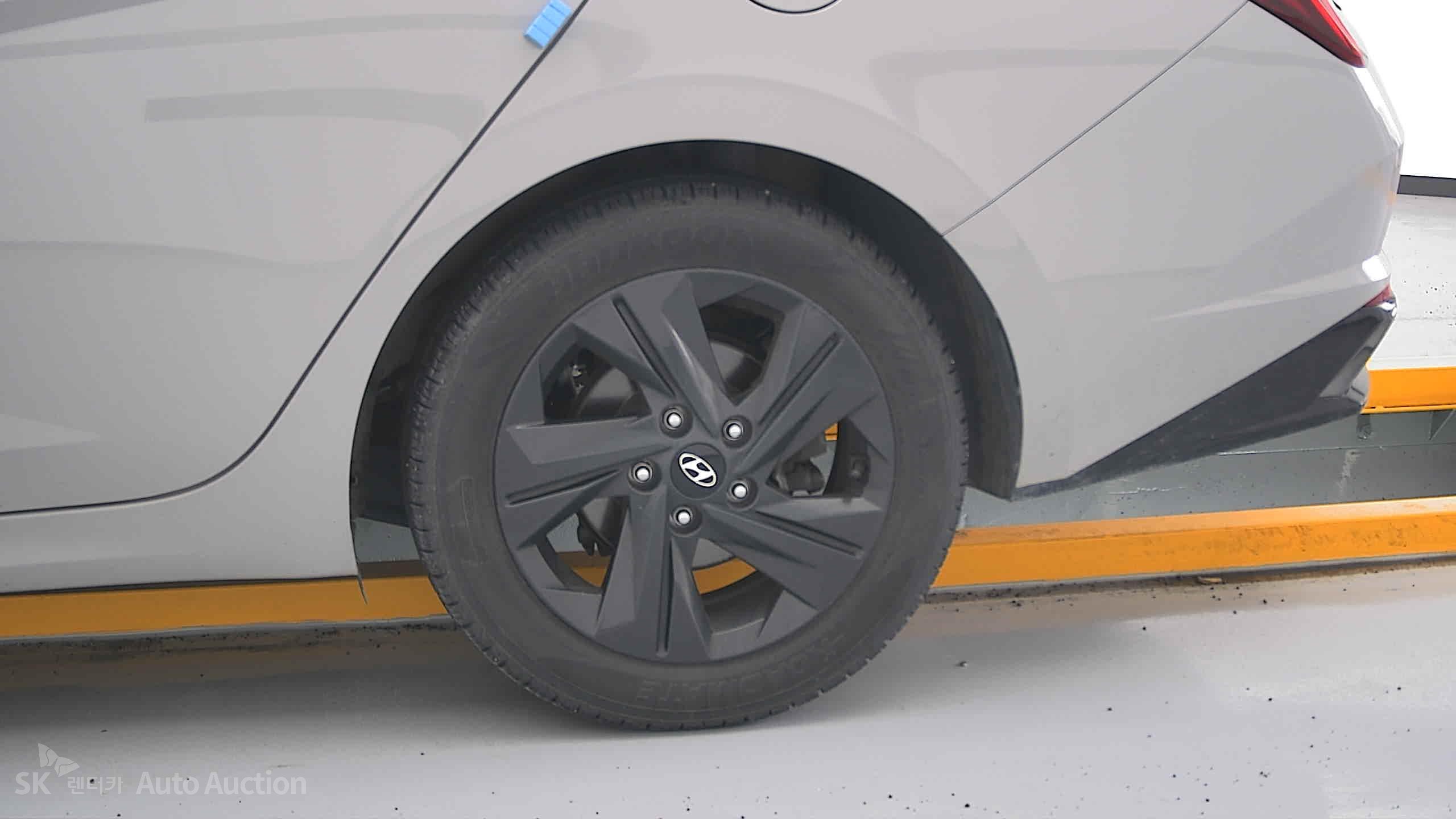2023 - hyundai avante