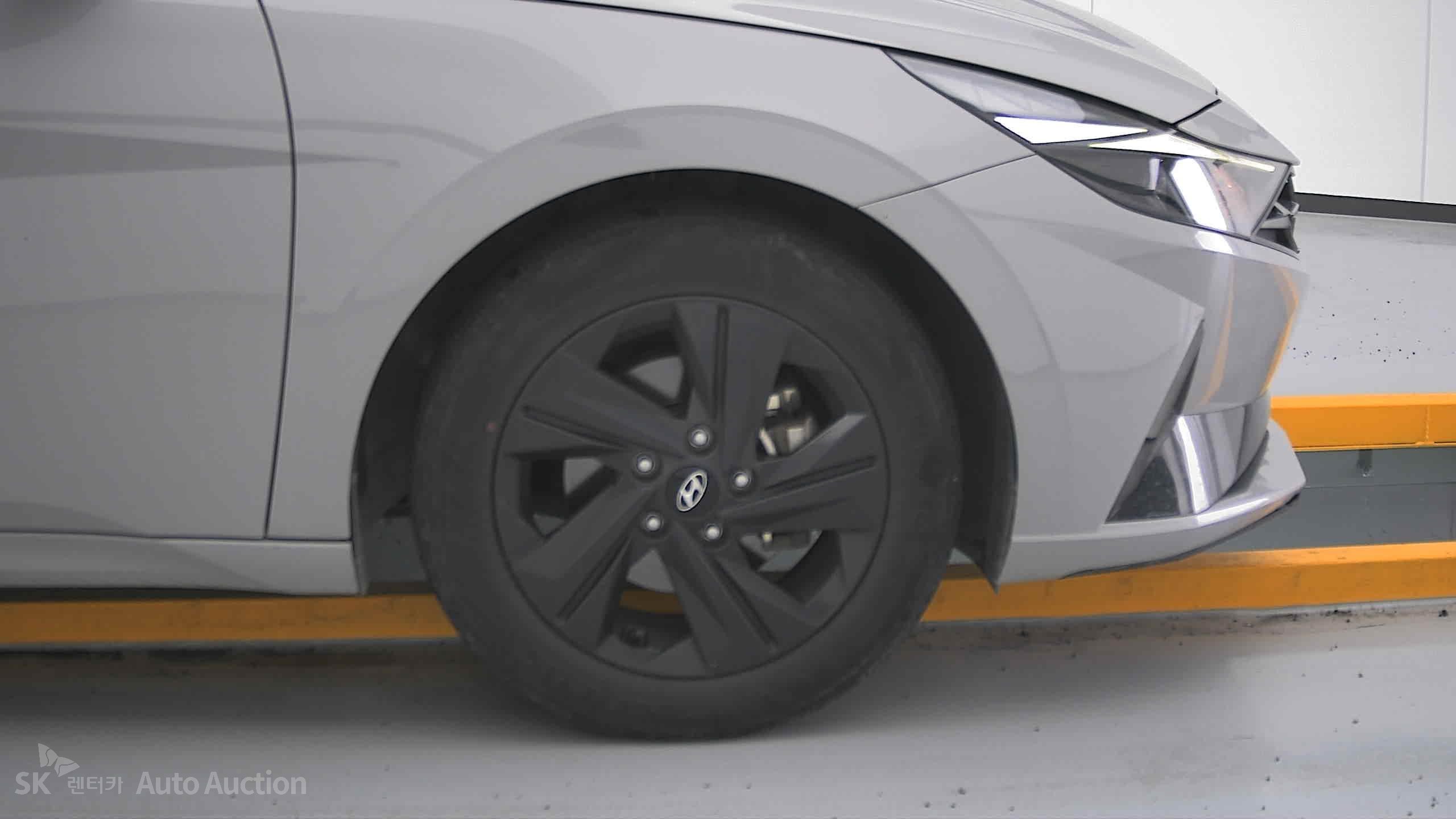 2023 - hyundai avante