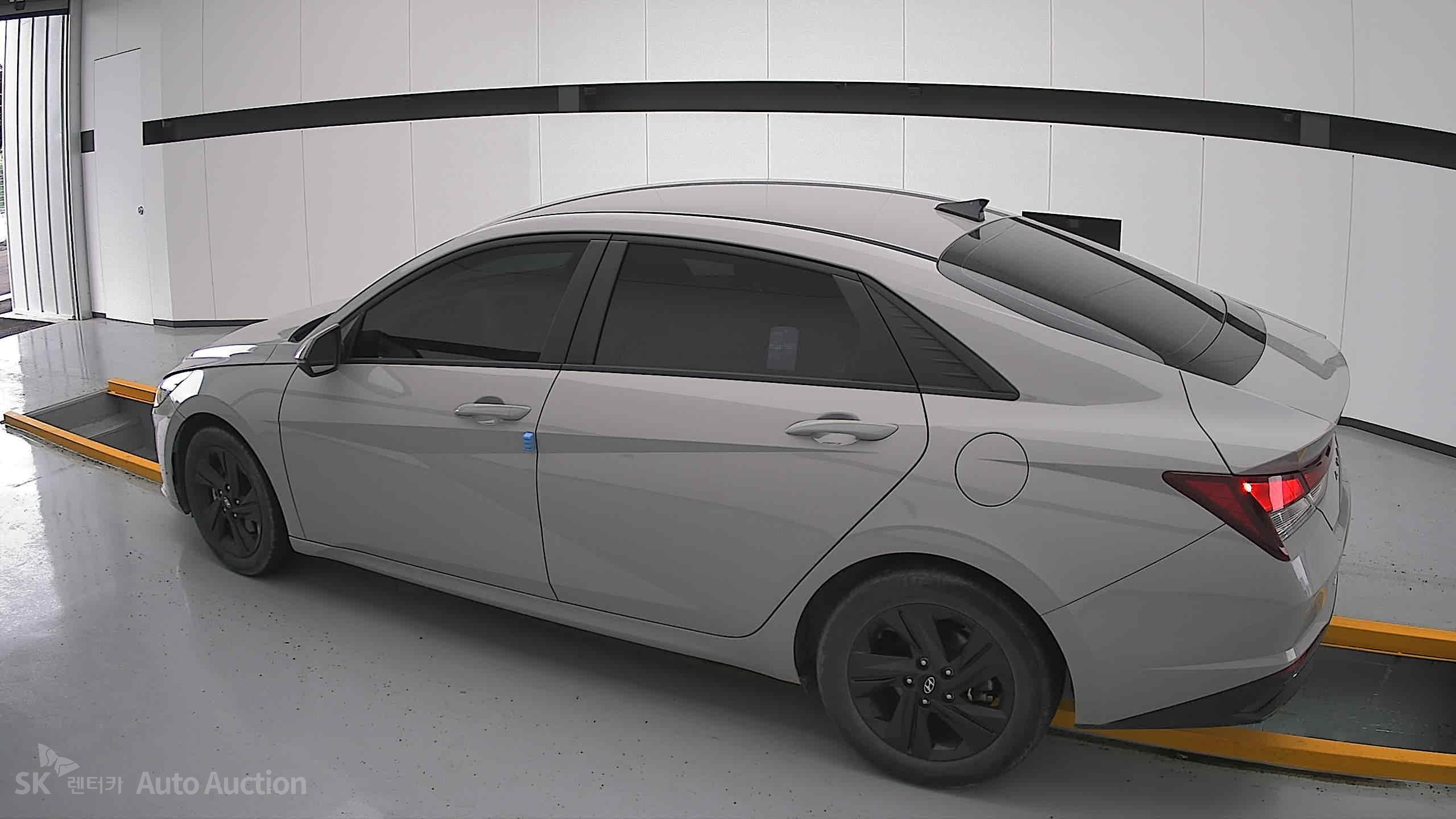2023 - hyundai avante