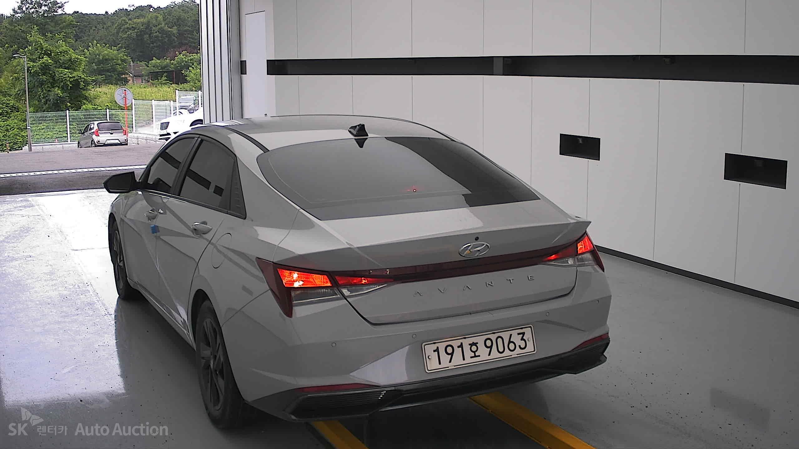 2023 - hyundai avante