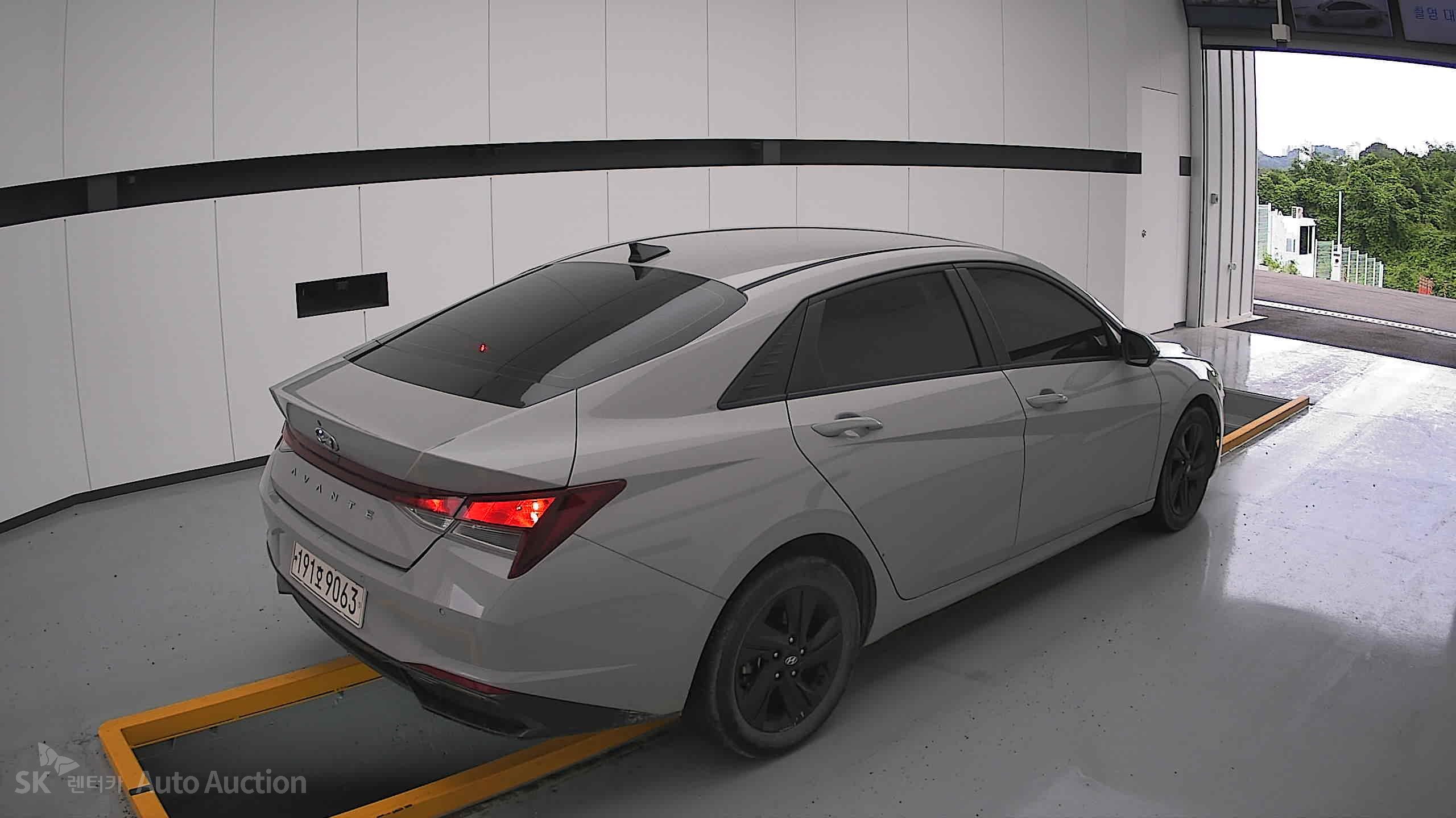 2023 - hyundai avante