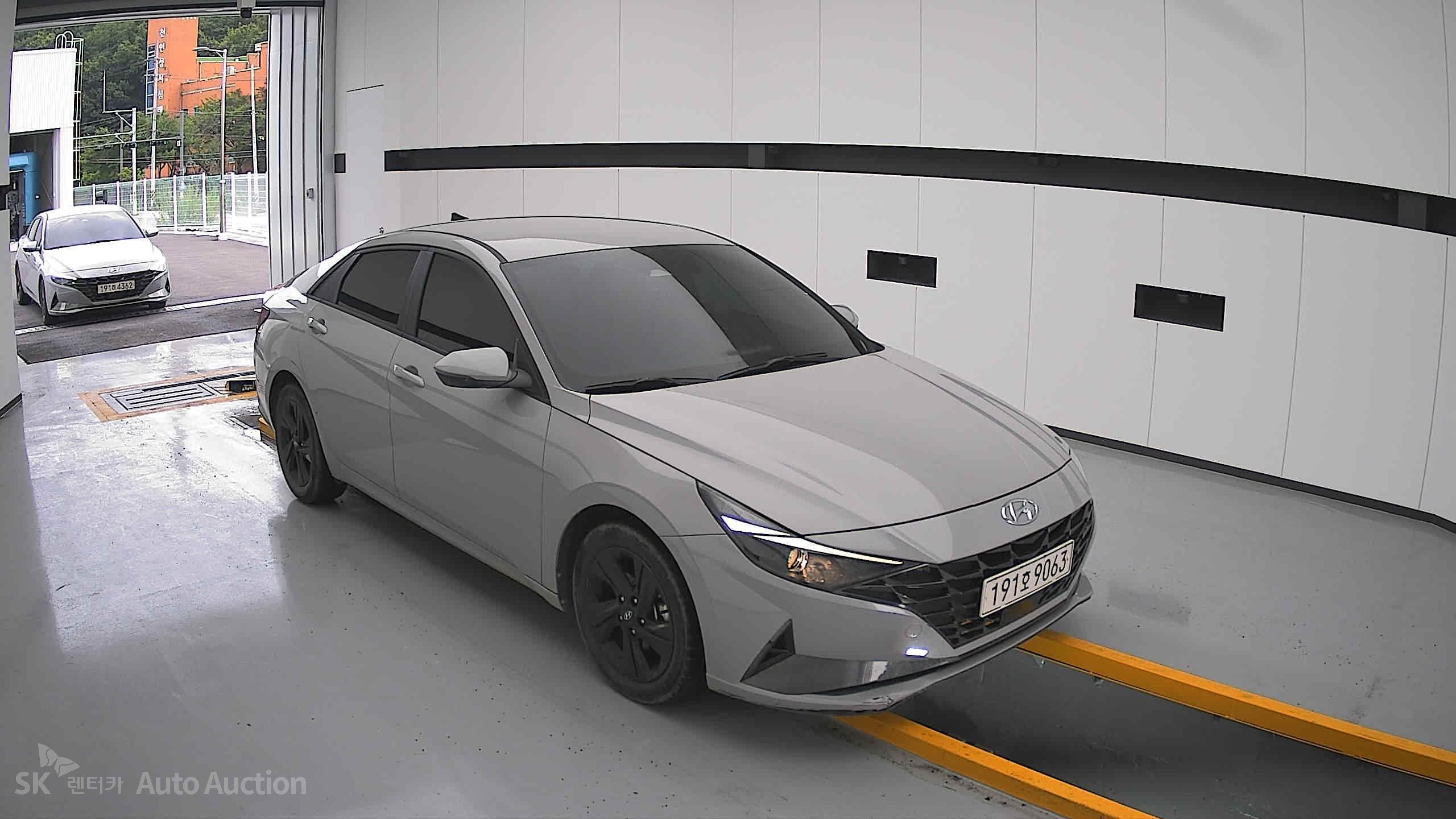 2023 - hyundai avante