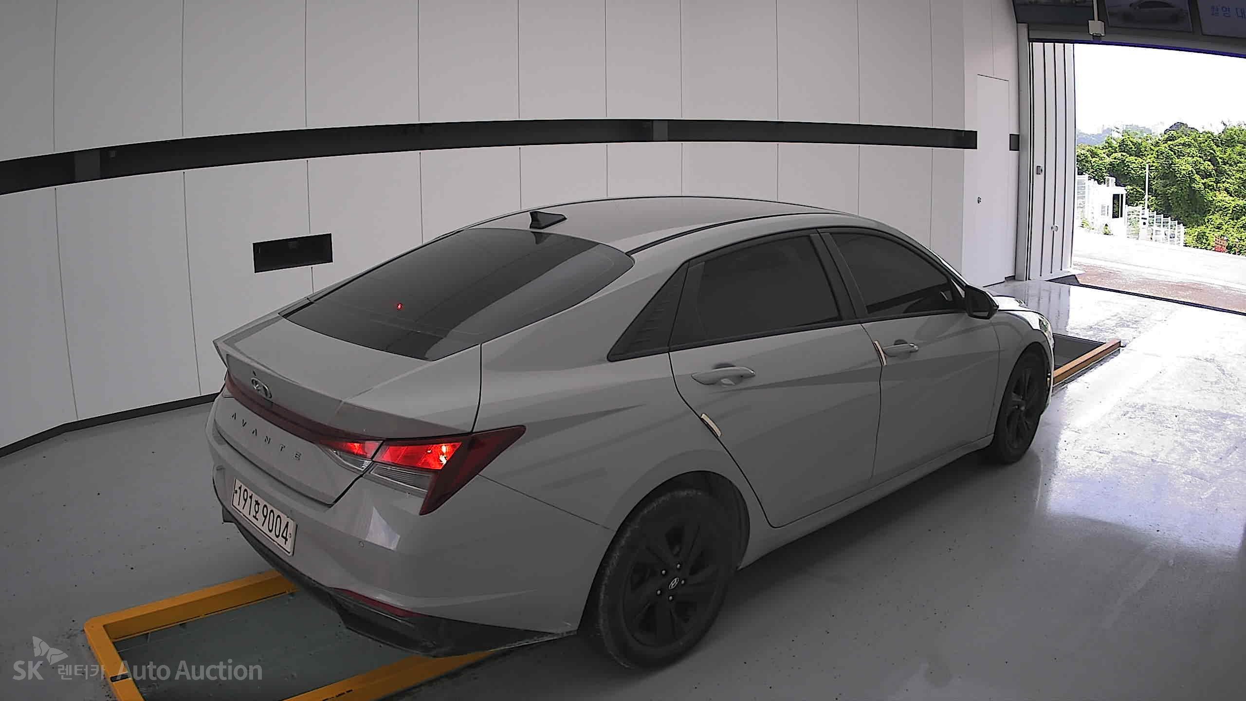 2023 - hyundai avante