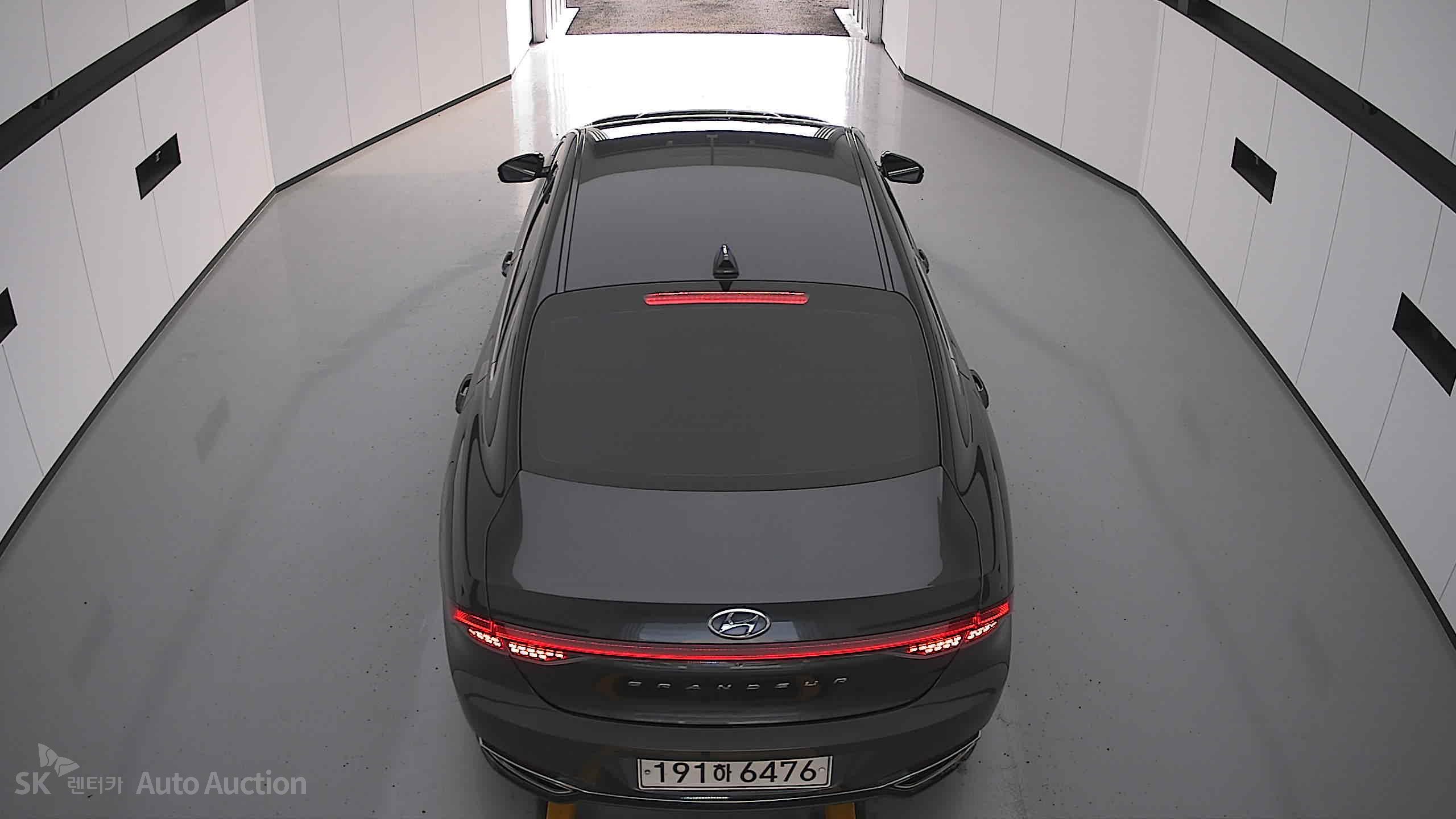 2022 - hyundai grandeur