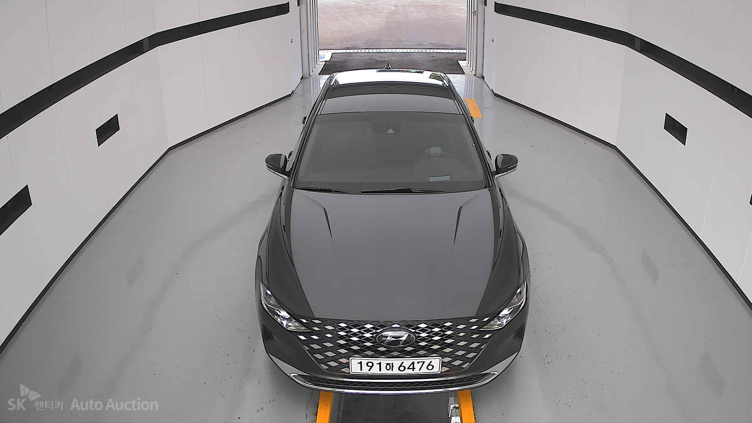 2022 - hyundai grandeur