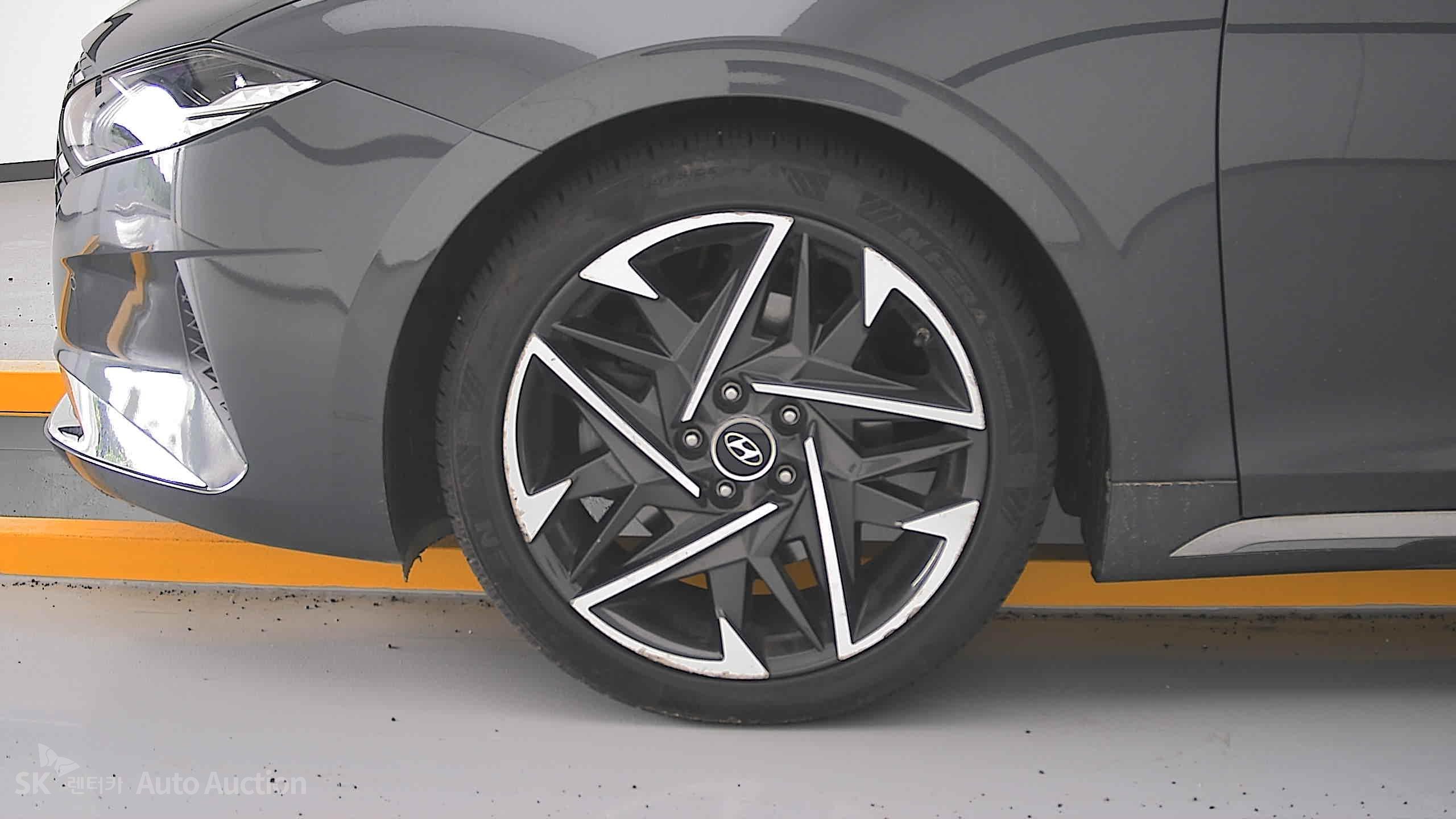 2022 - hyundai grandeur