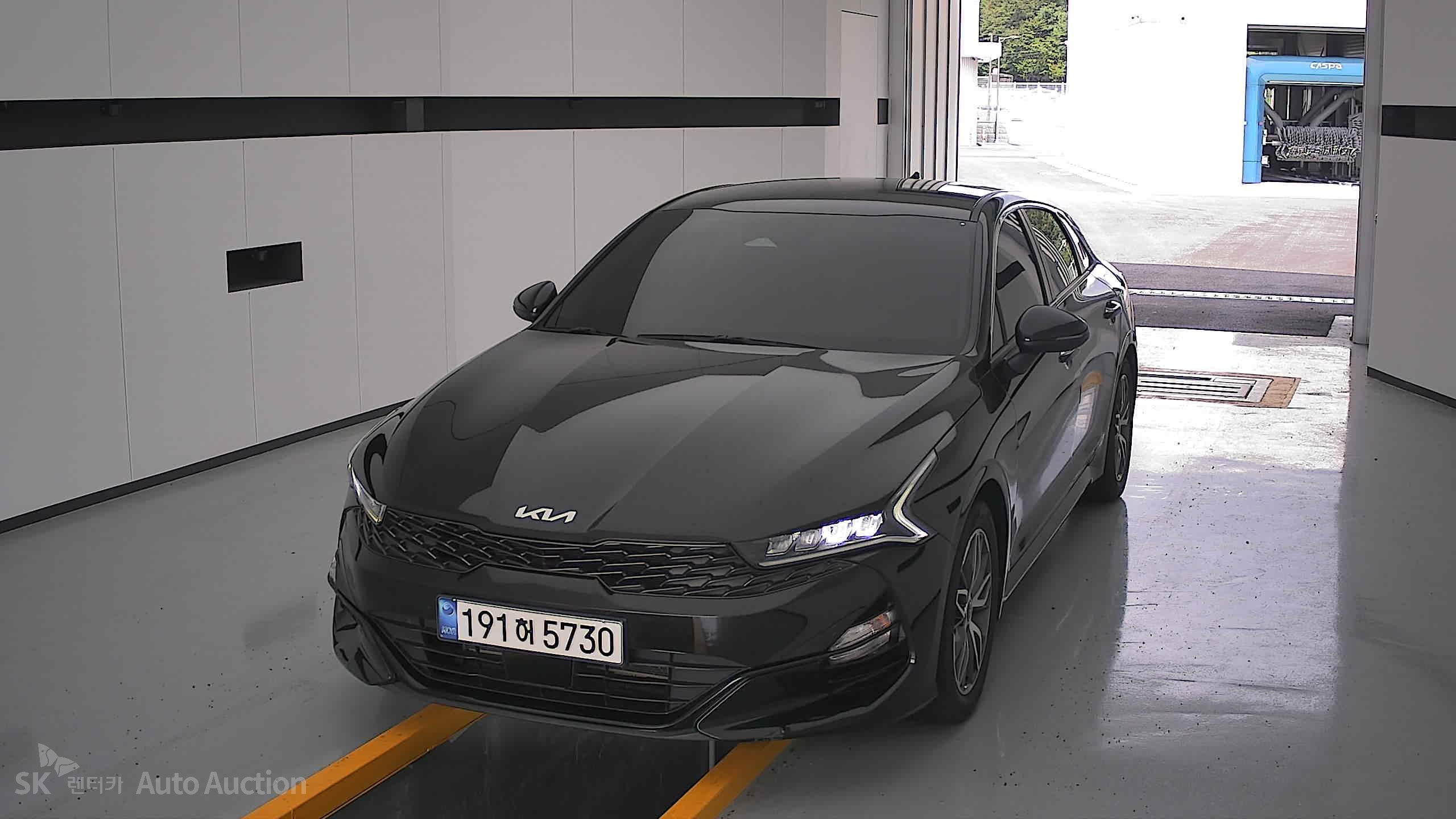 2022 - kia k5