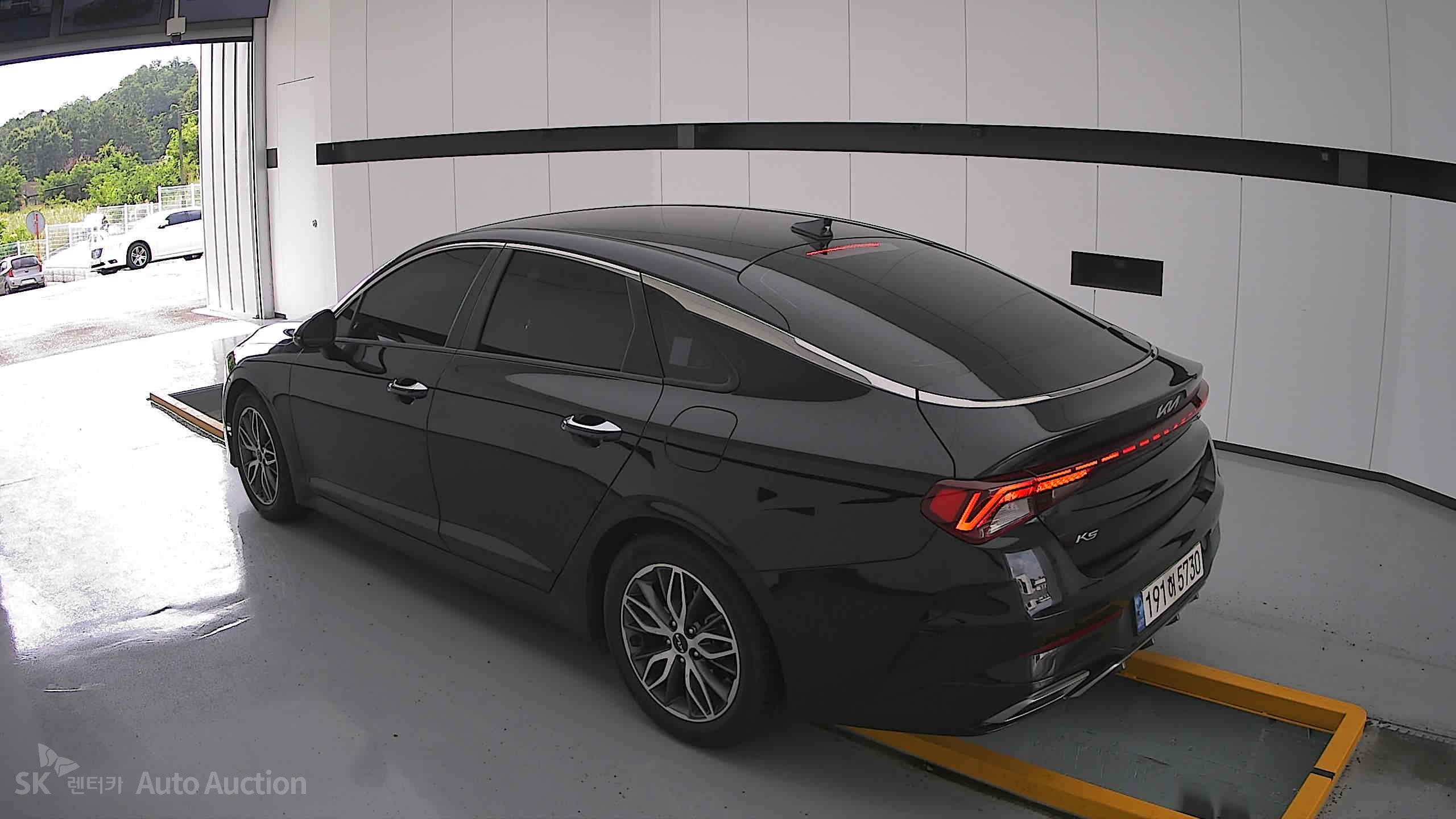 2022 - kia k5