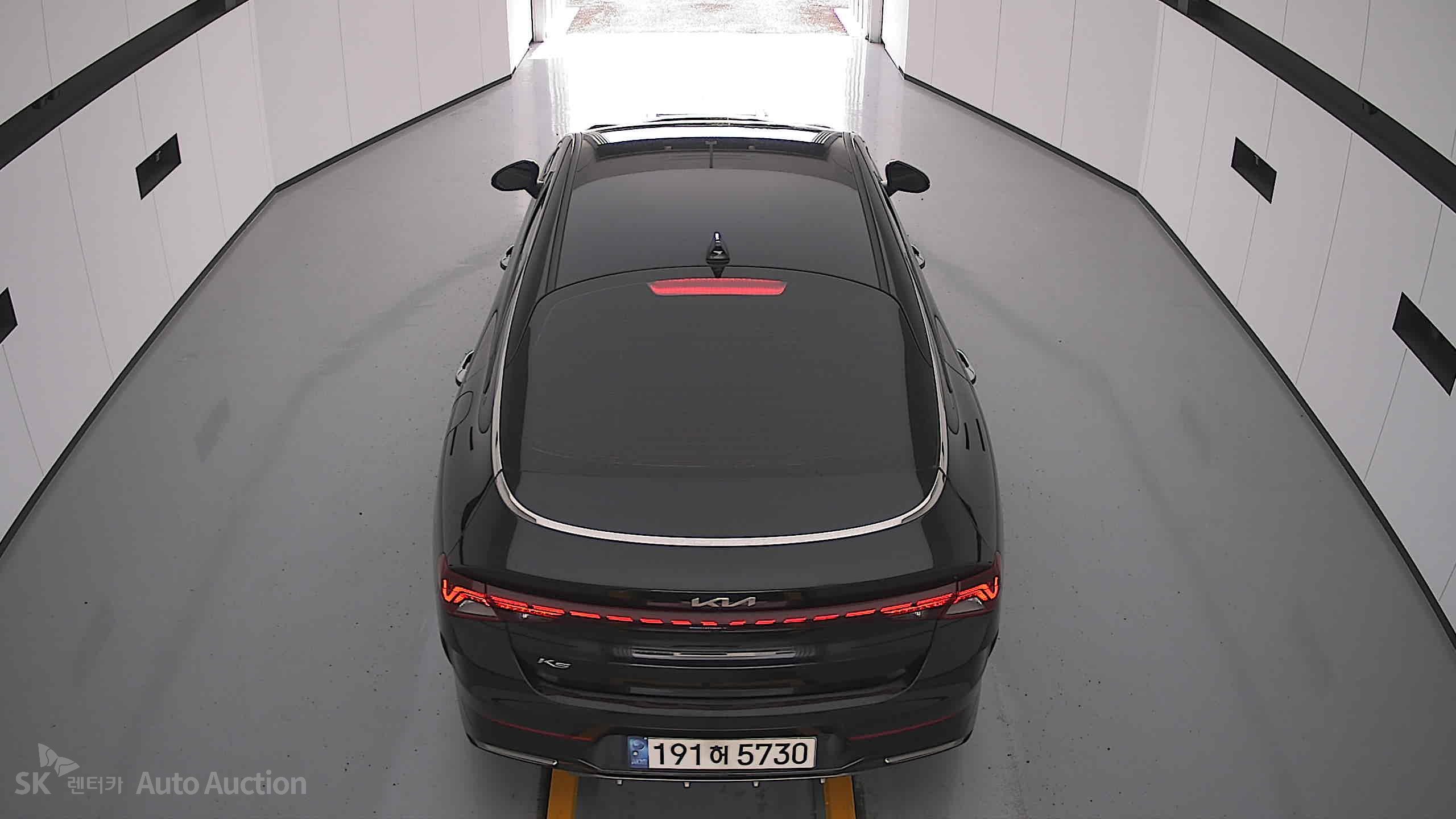 2022 - kia k5