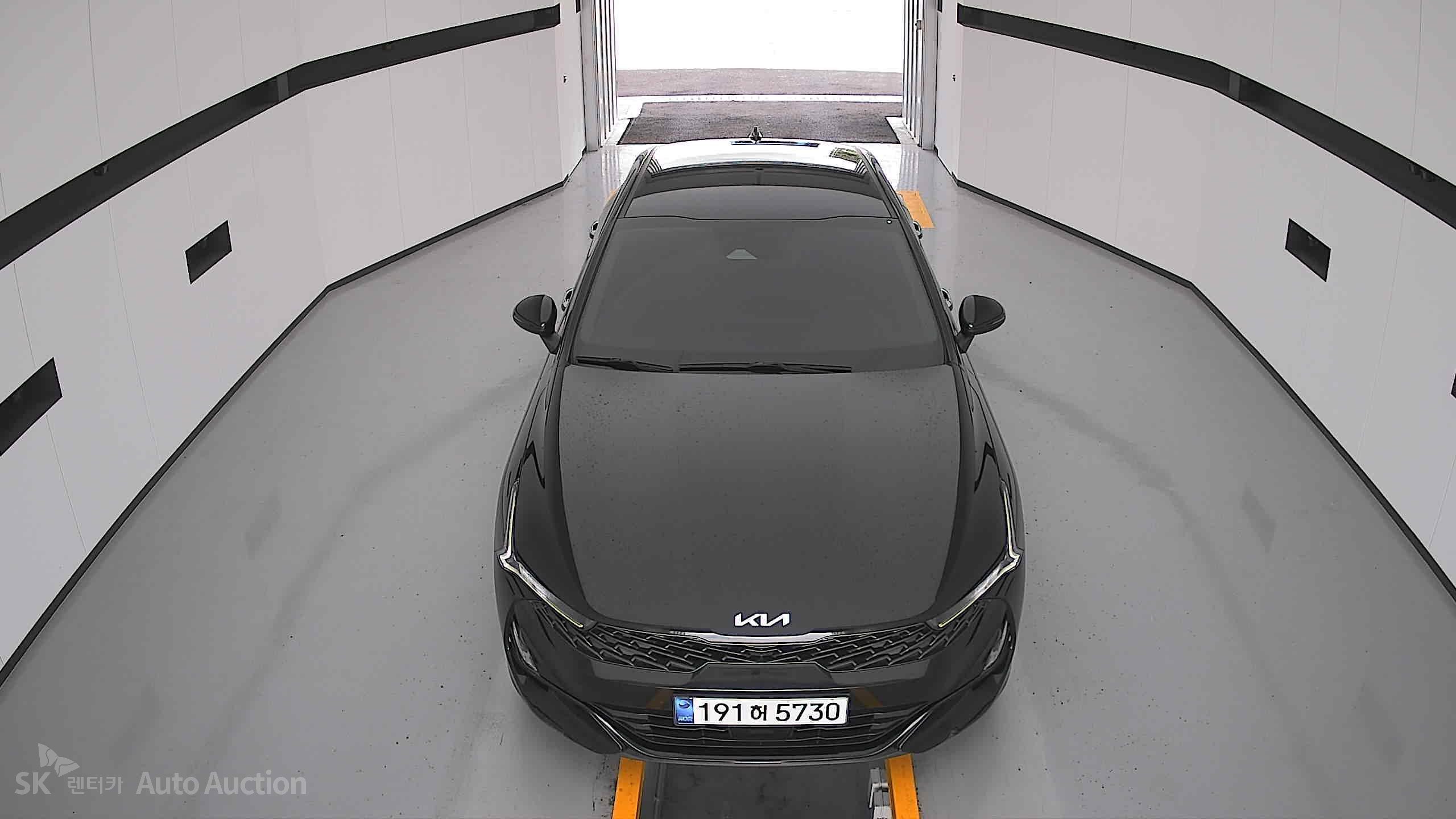 2022 - kia k5