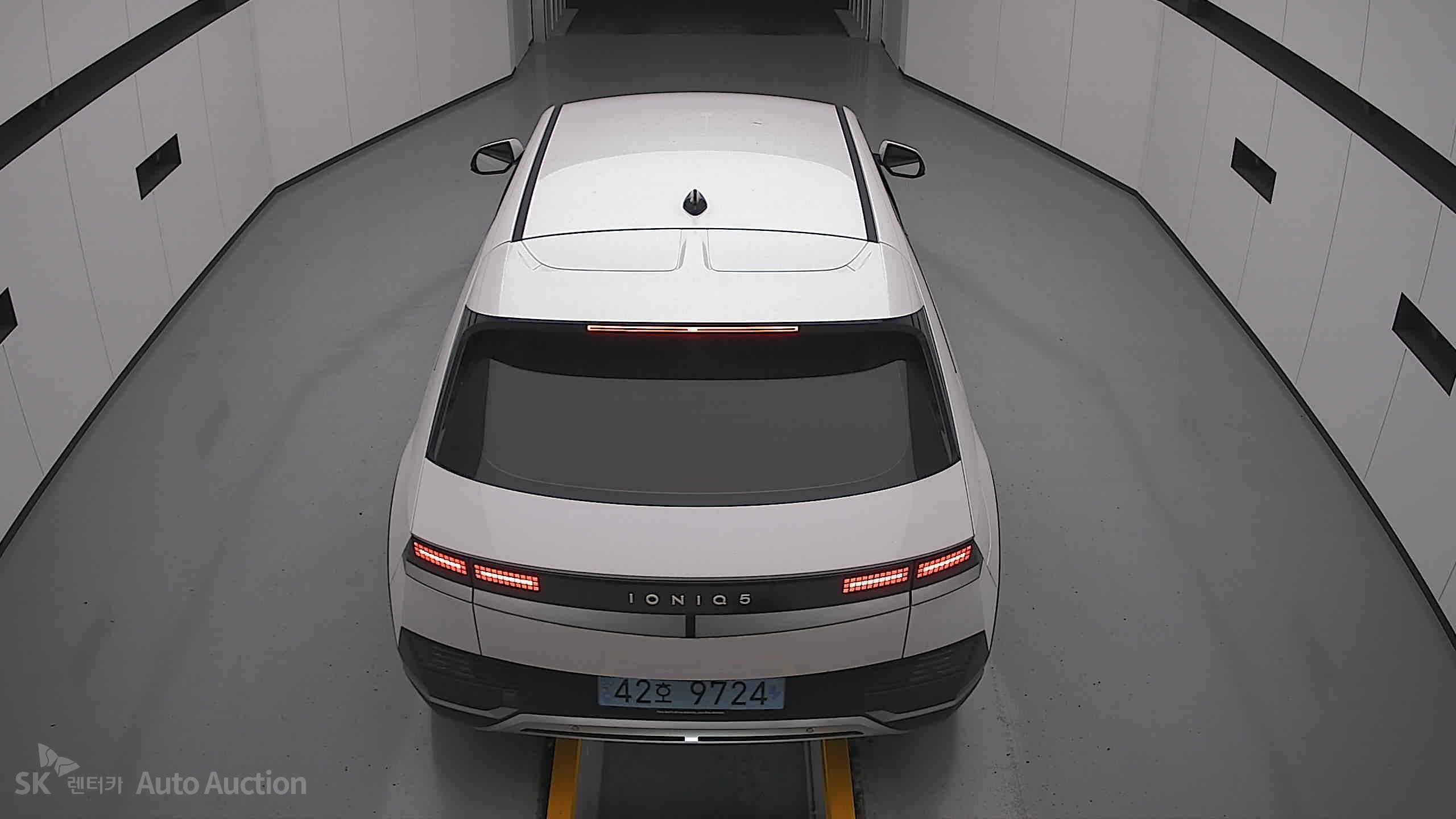 2023 - hyundai ioniq