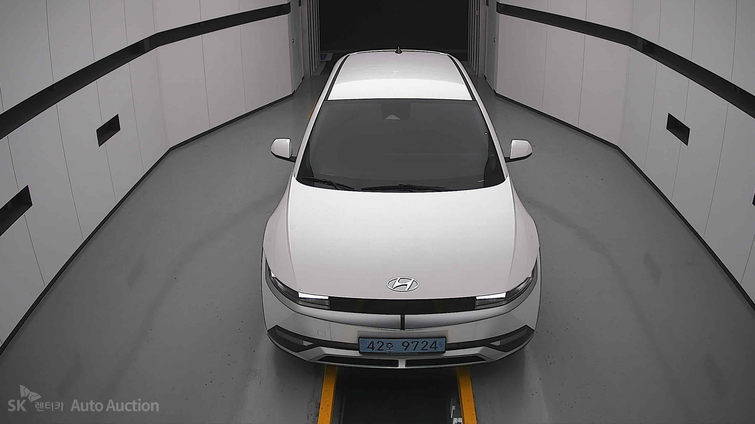 2023 - hyundai ioniq