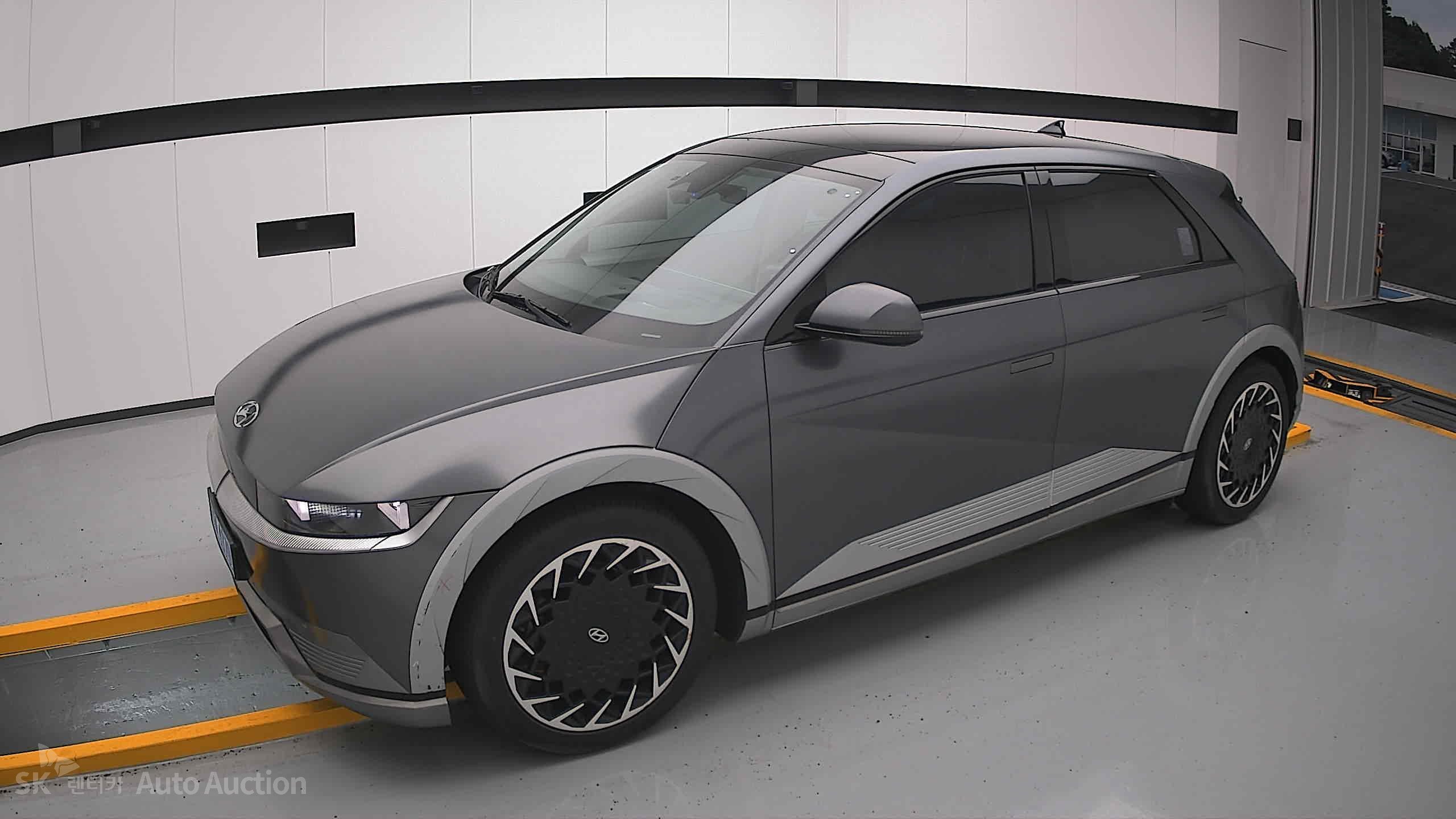 2023 - hyundai ioniq