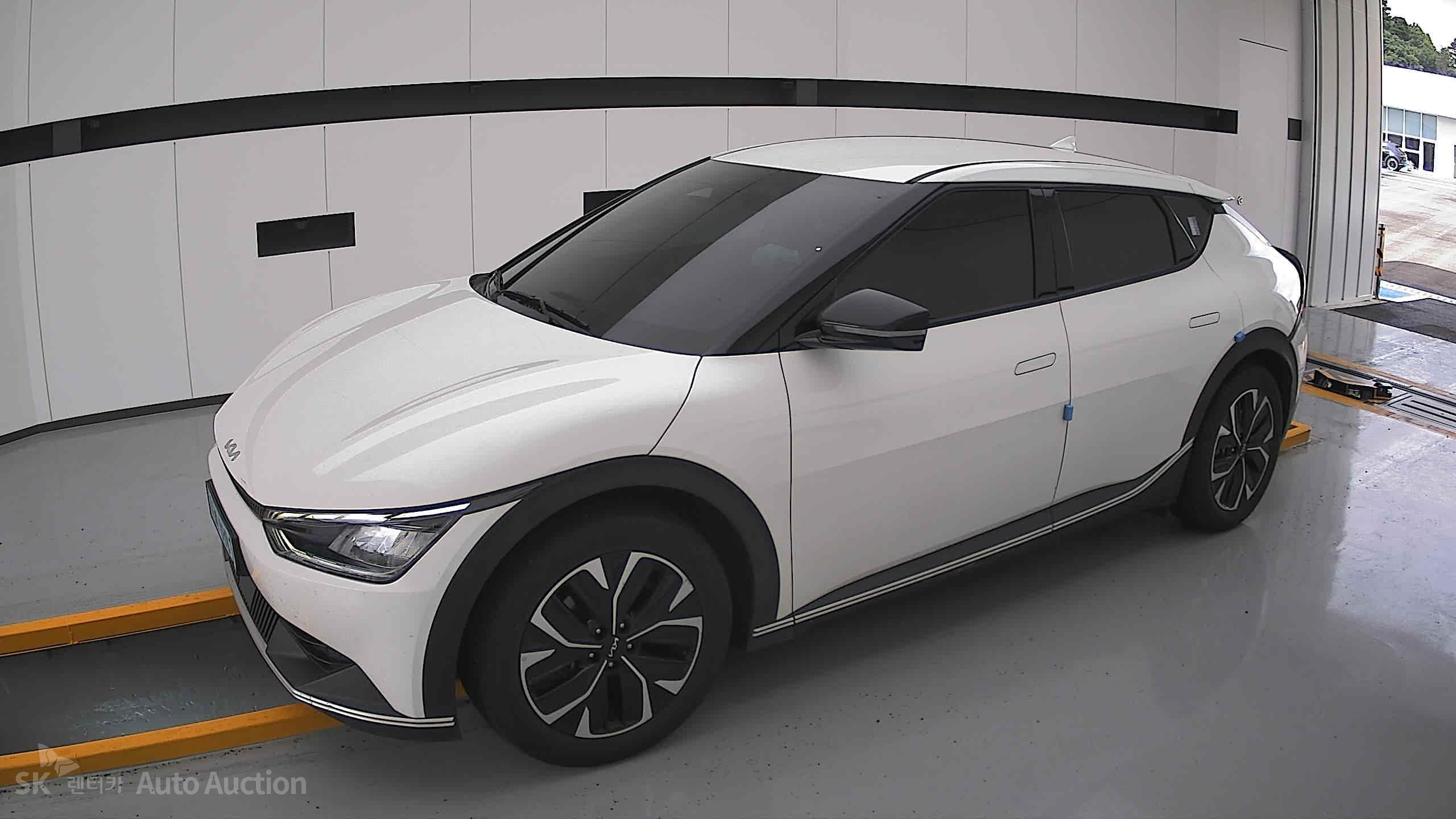 2022 - kia ev6