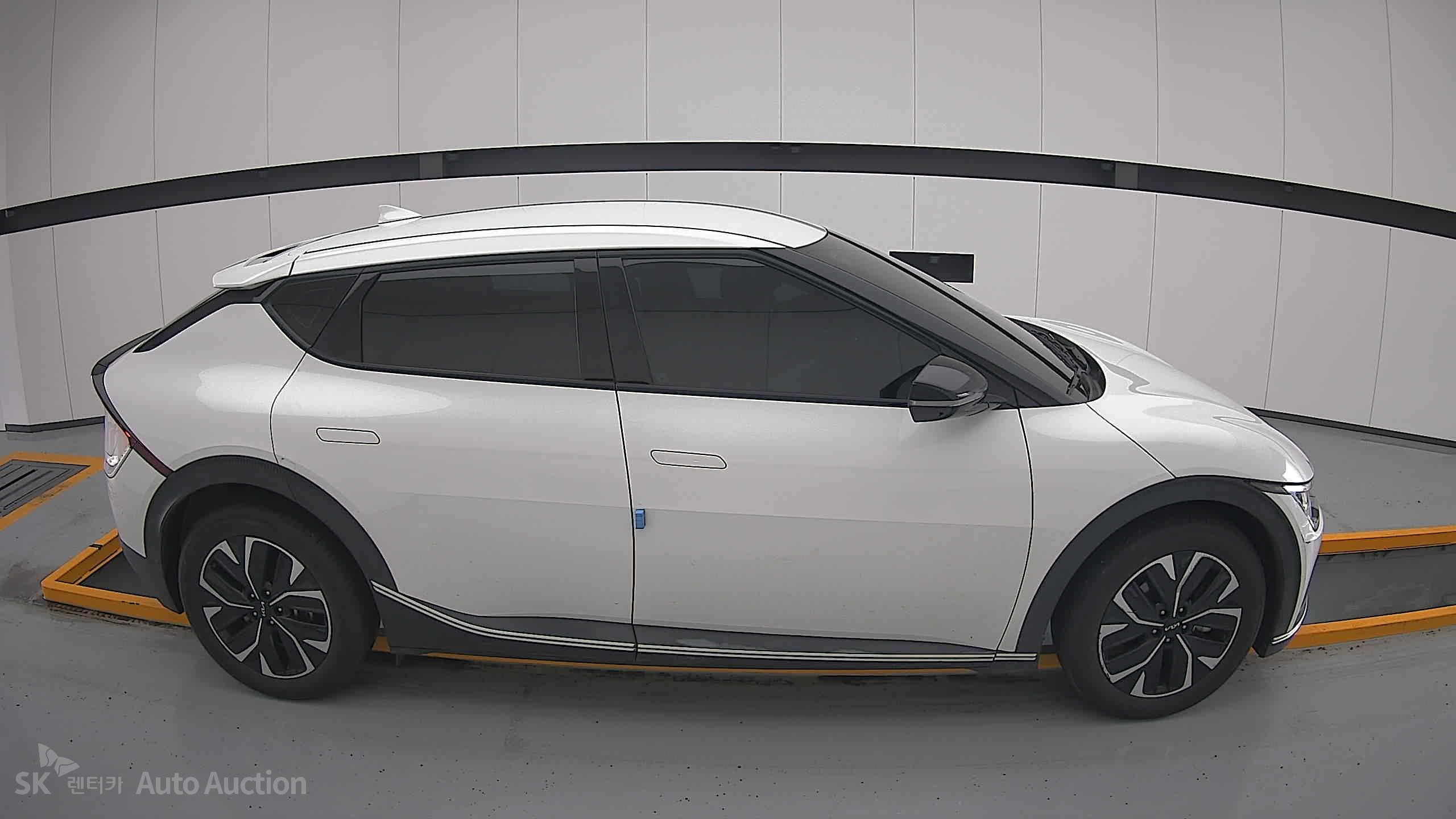 2022 - kia ev6