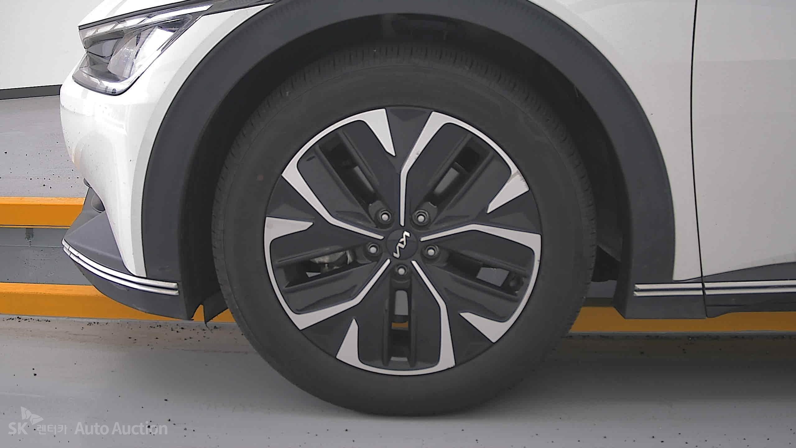 2022 - kia ev6