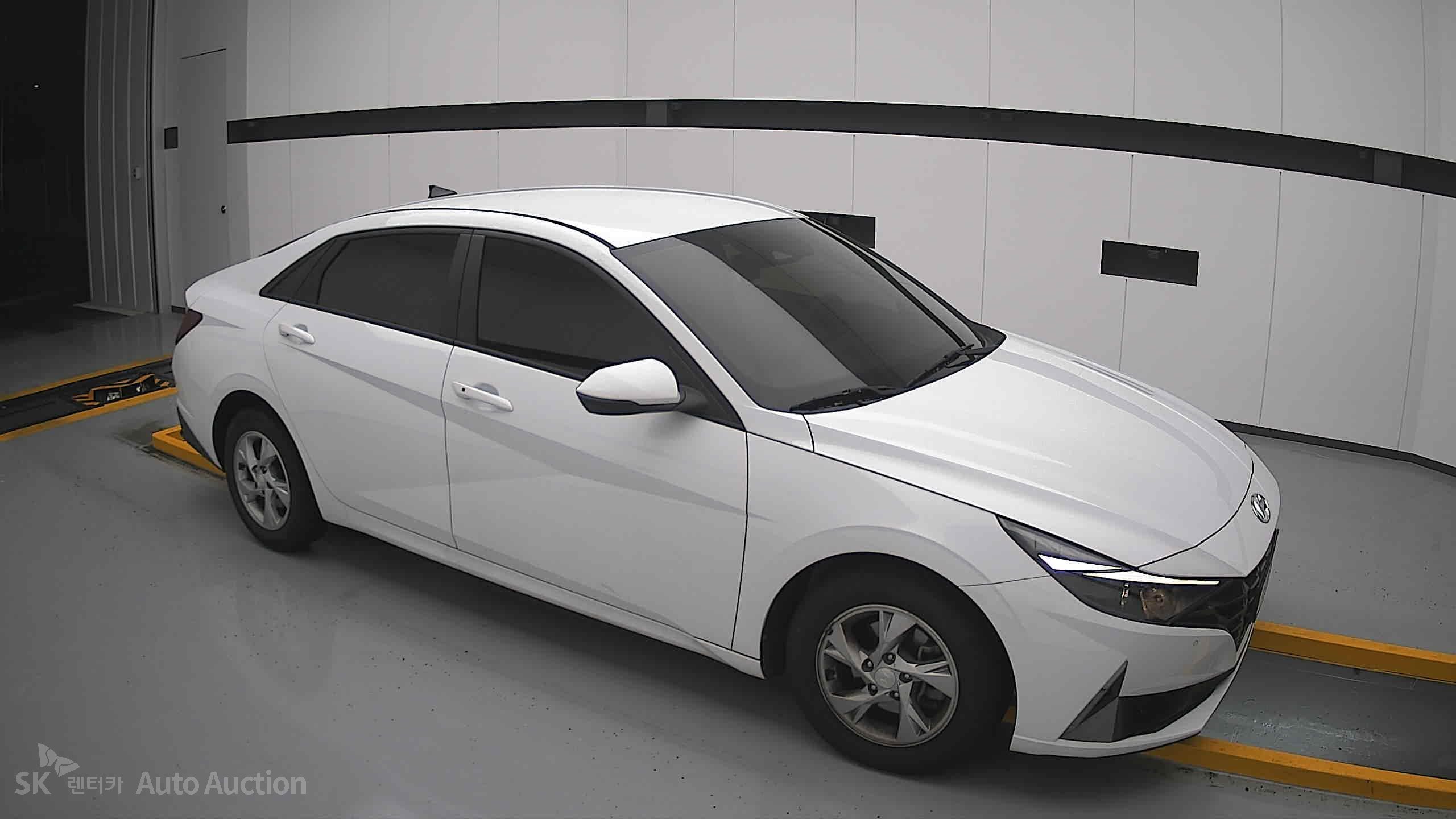 2021 - hyundai avante