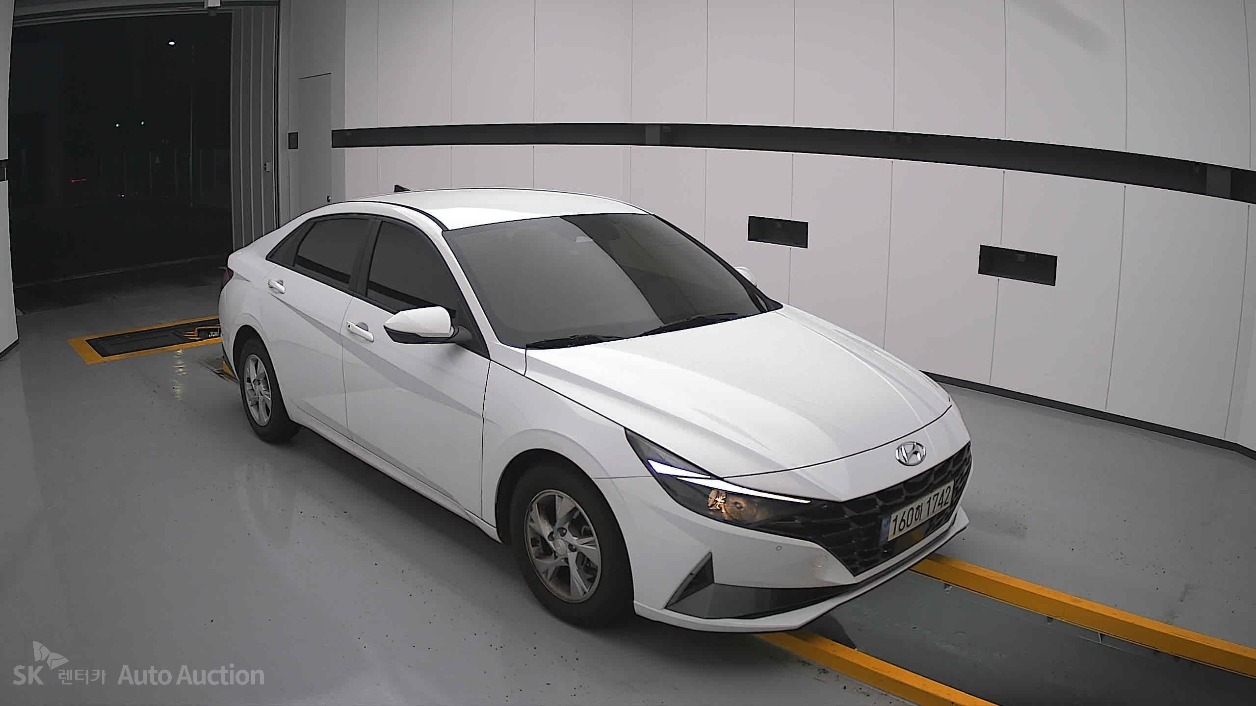2021 - hyundai avante