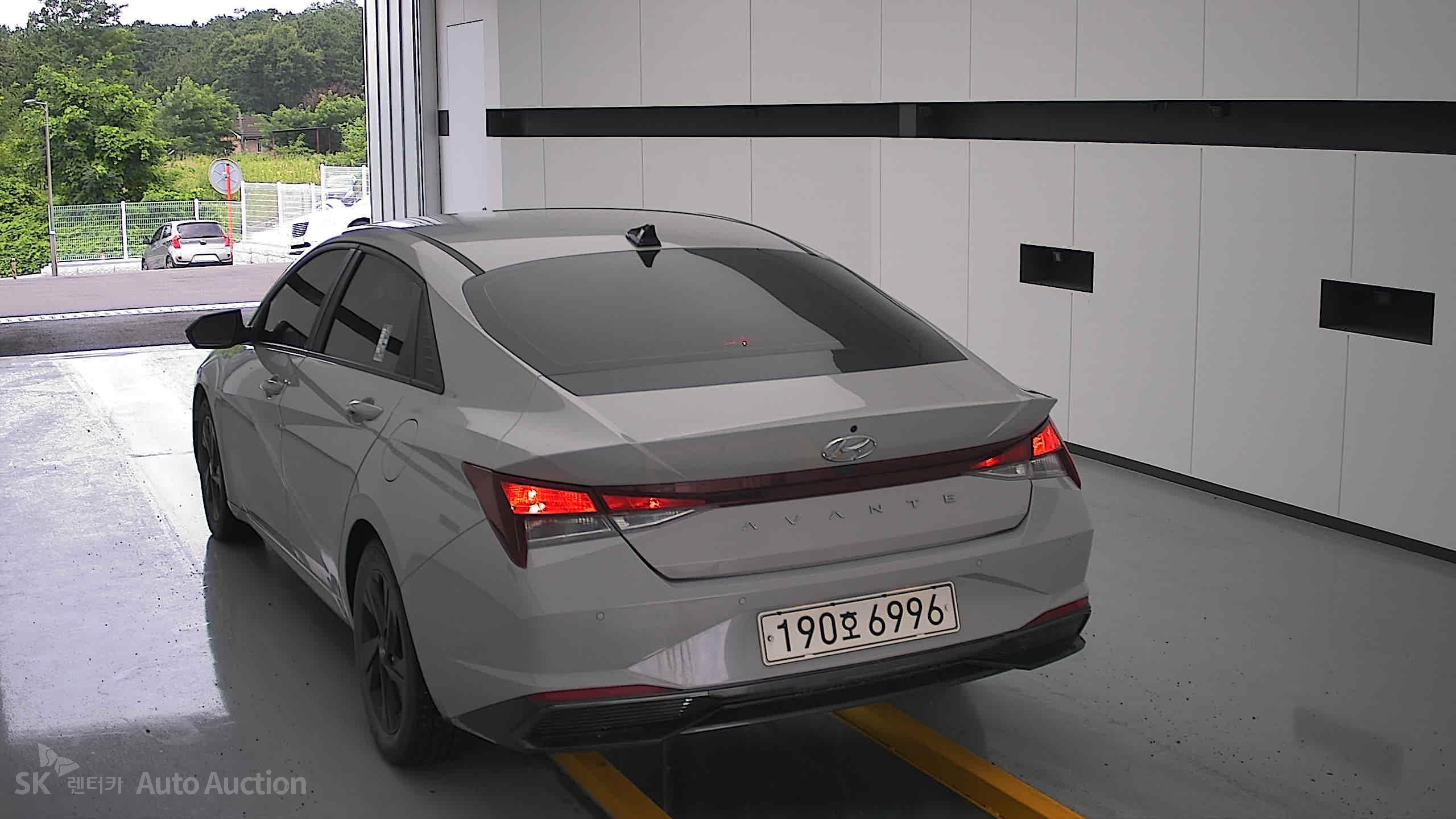2023 - hyundai avante
