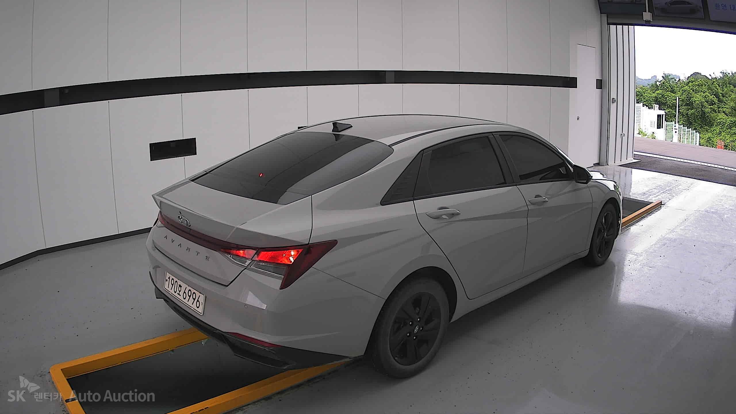 2023 - hyundai avante