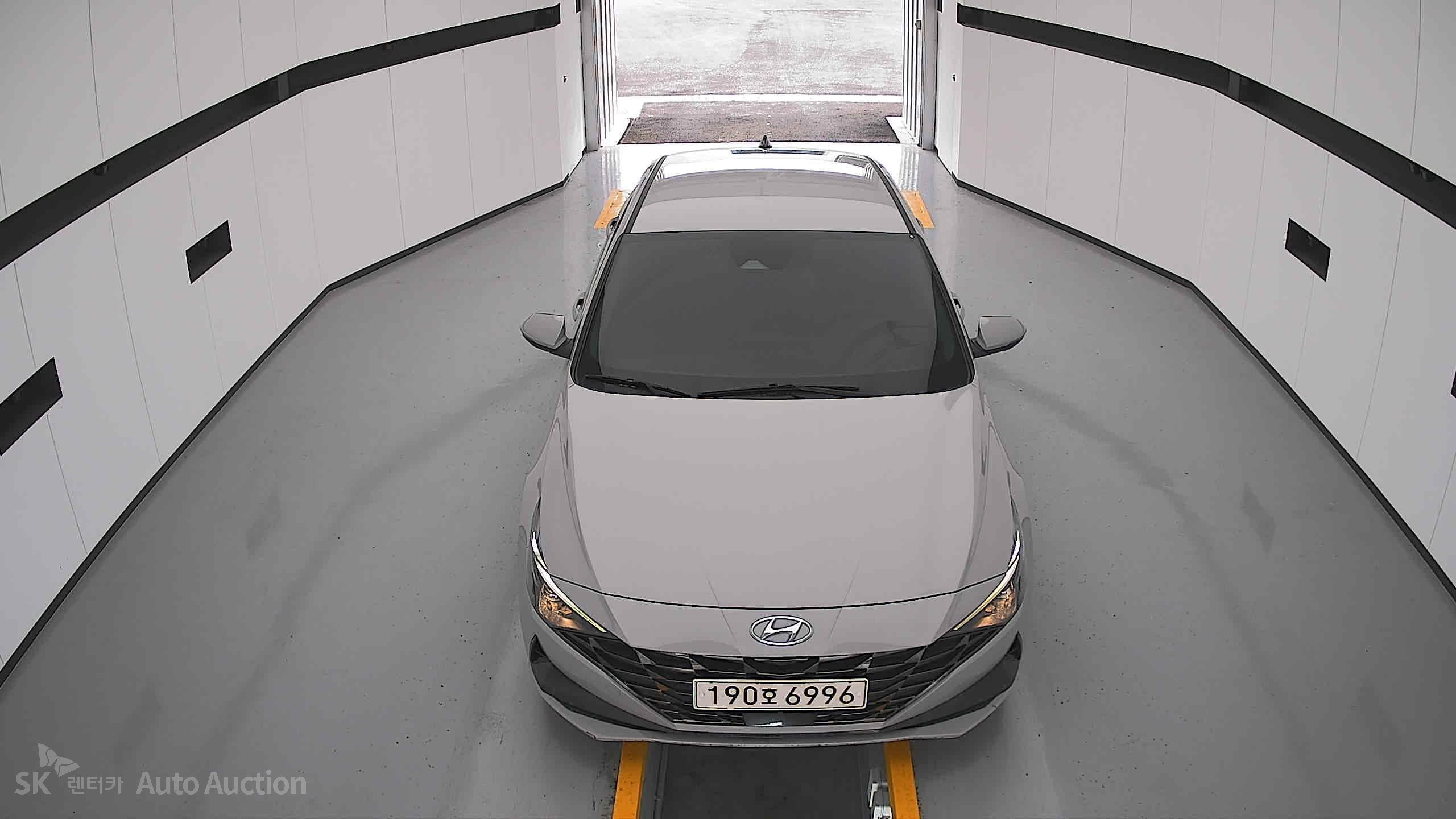 2023 - hyundai avante