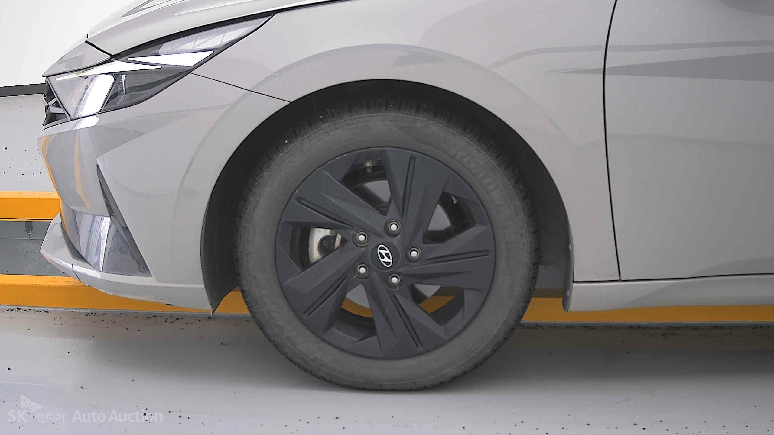 2023 - hyundai avante
