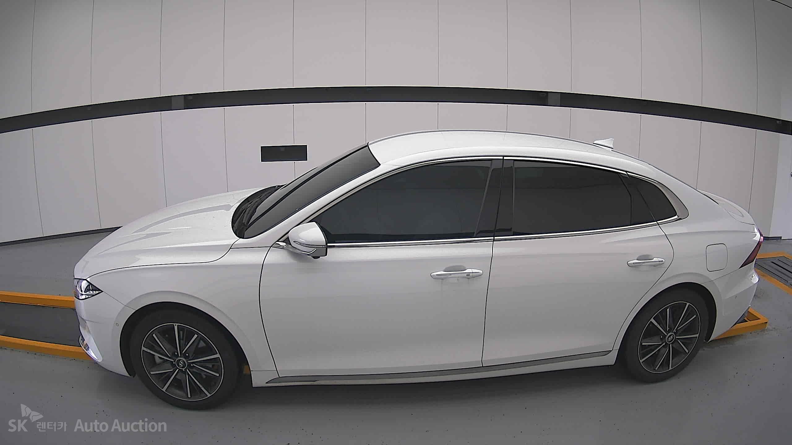 2023 - hyundai grandeur