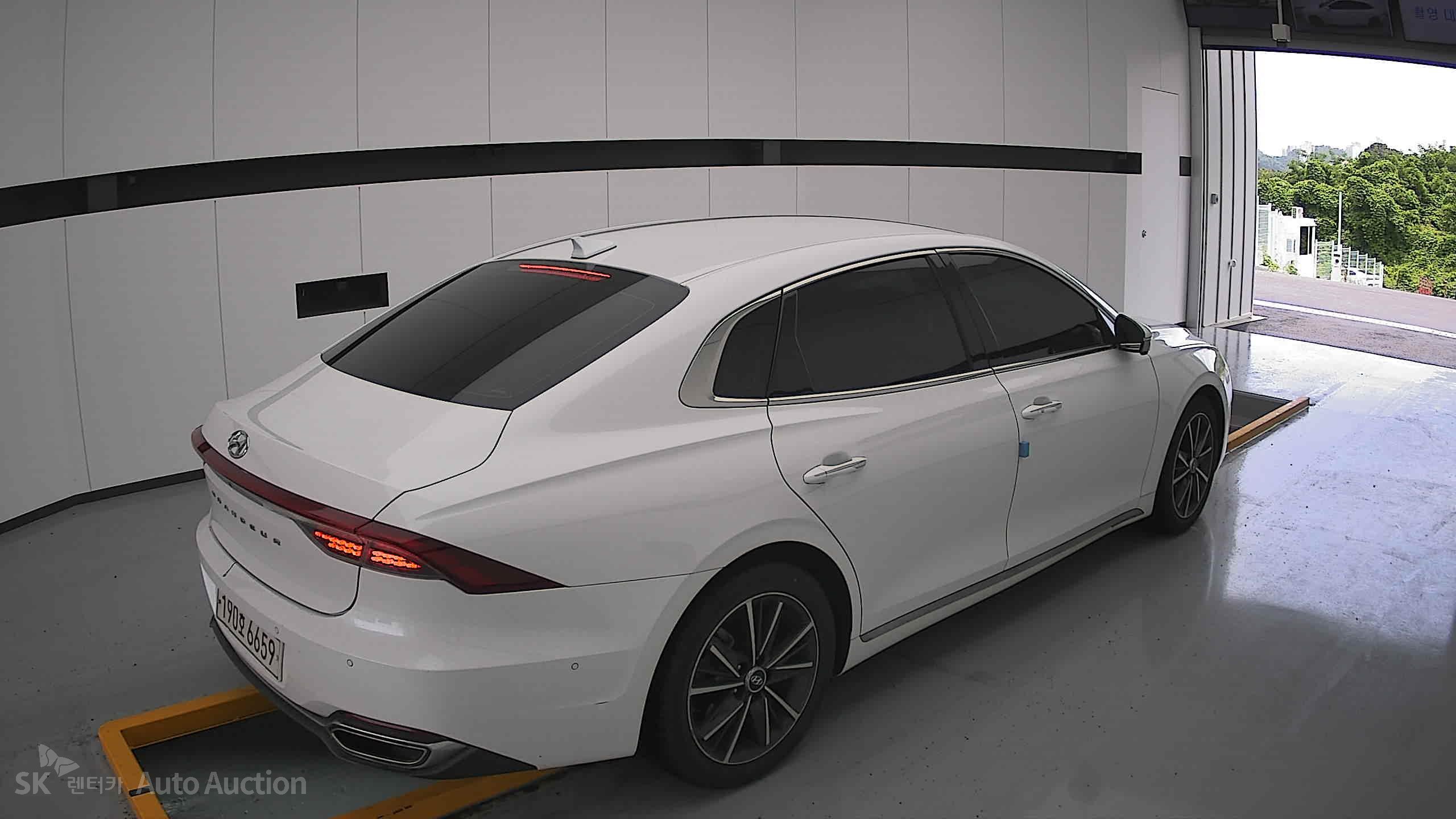 2023 - hyundai grandeur