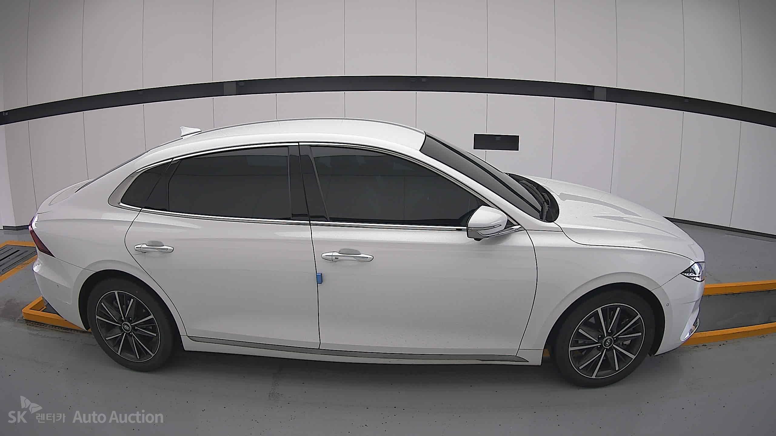 2023 - hyundai grandeur