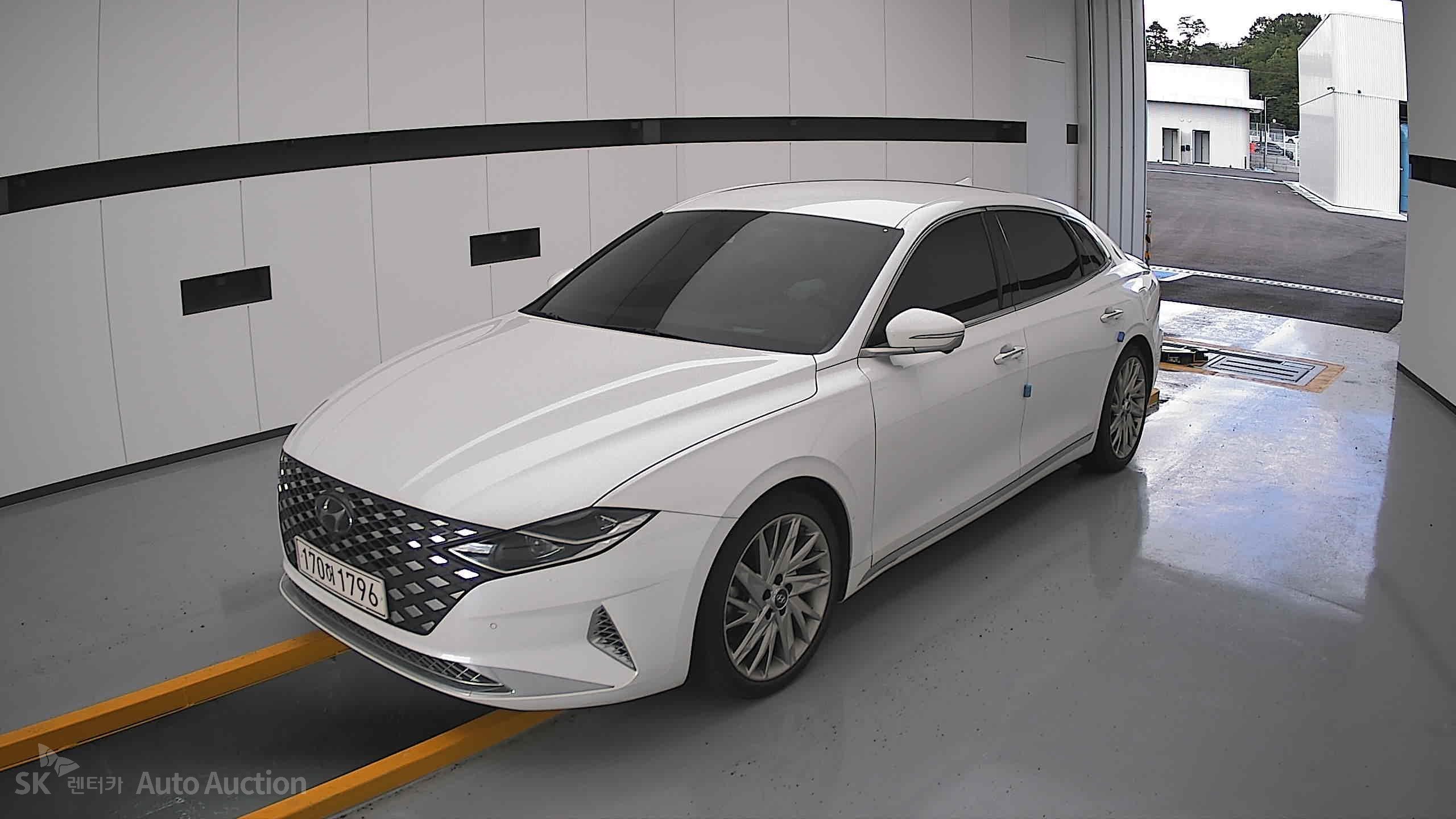 2021 - hyundai grandeur