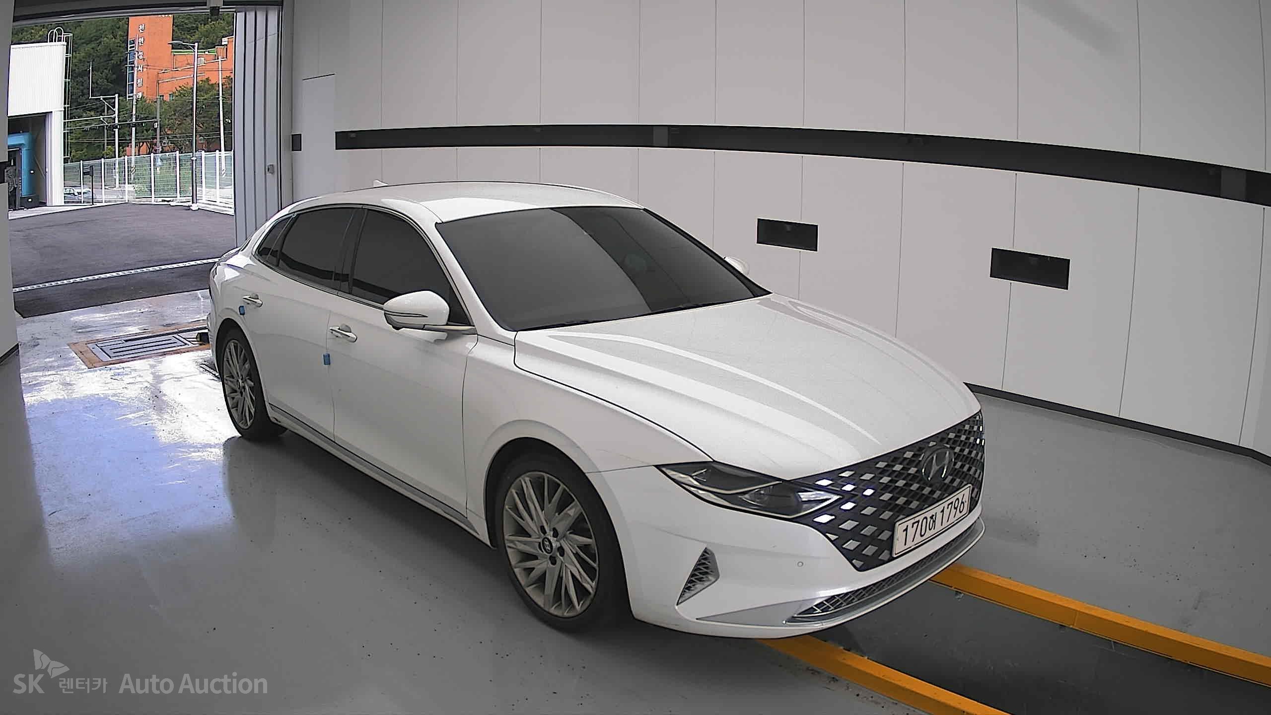 2021 - hyundai grandeur