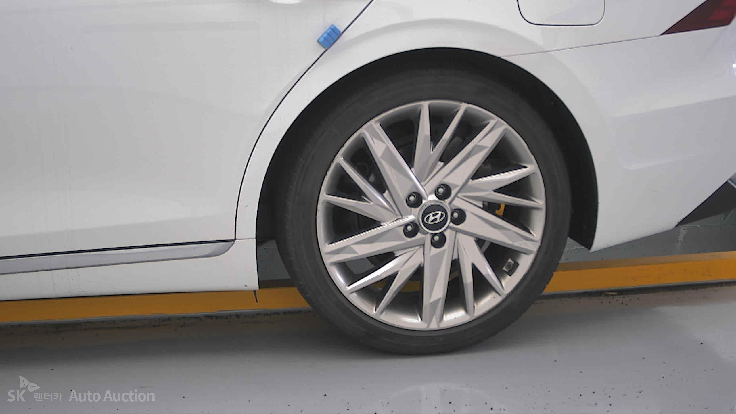 2021 - hyundai grandeur
