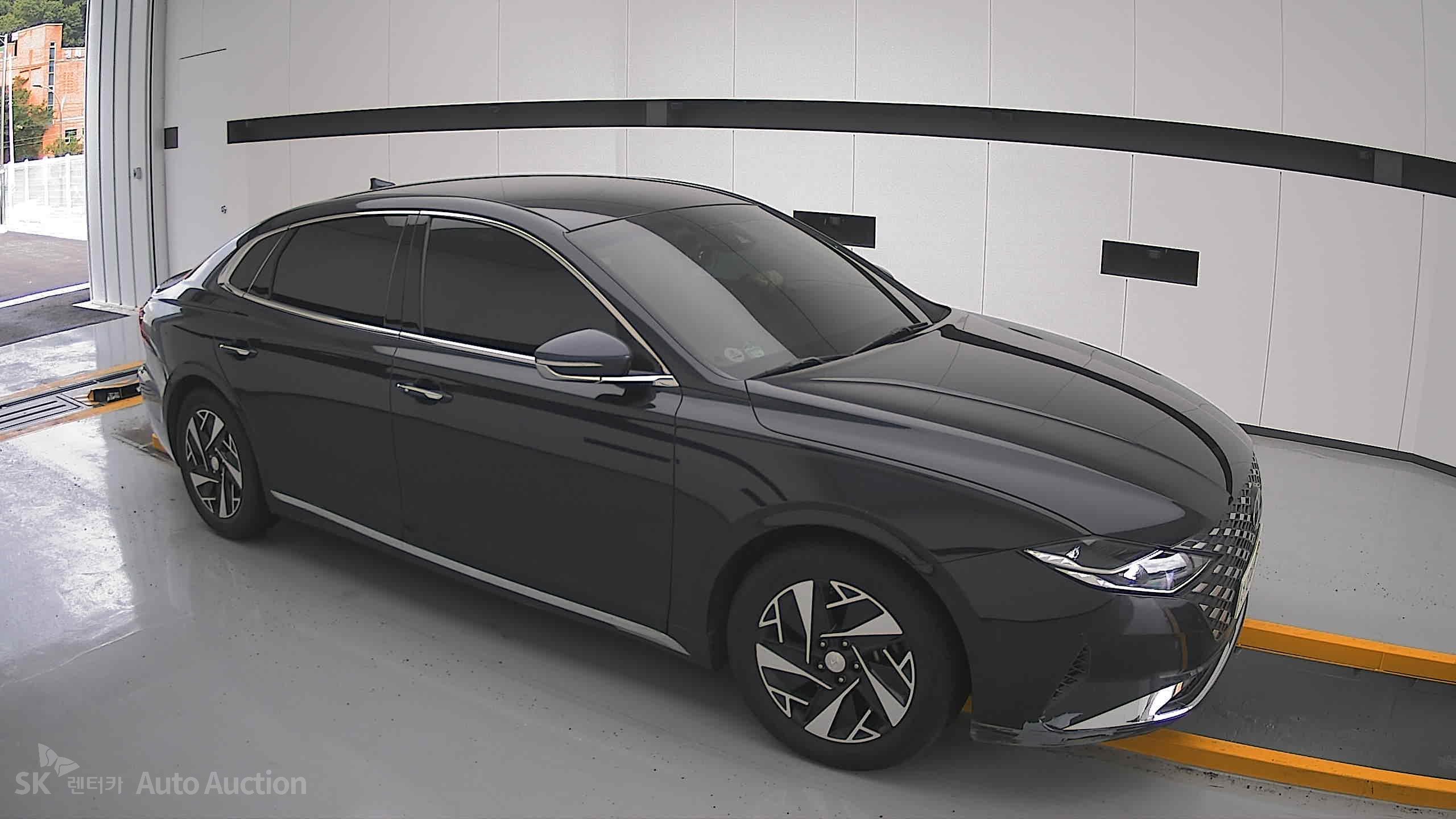 2021 - hyundai grandeur