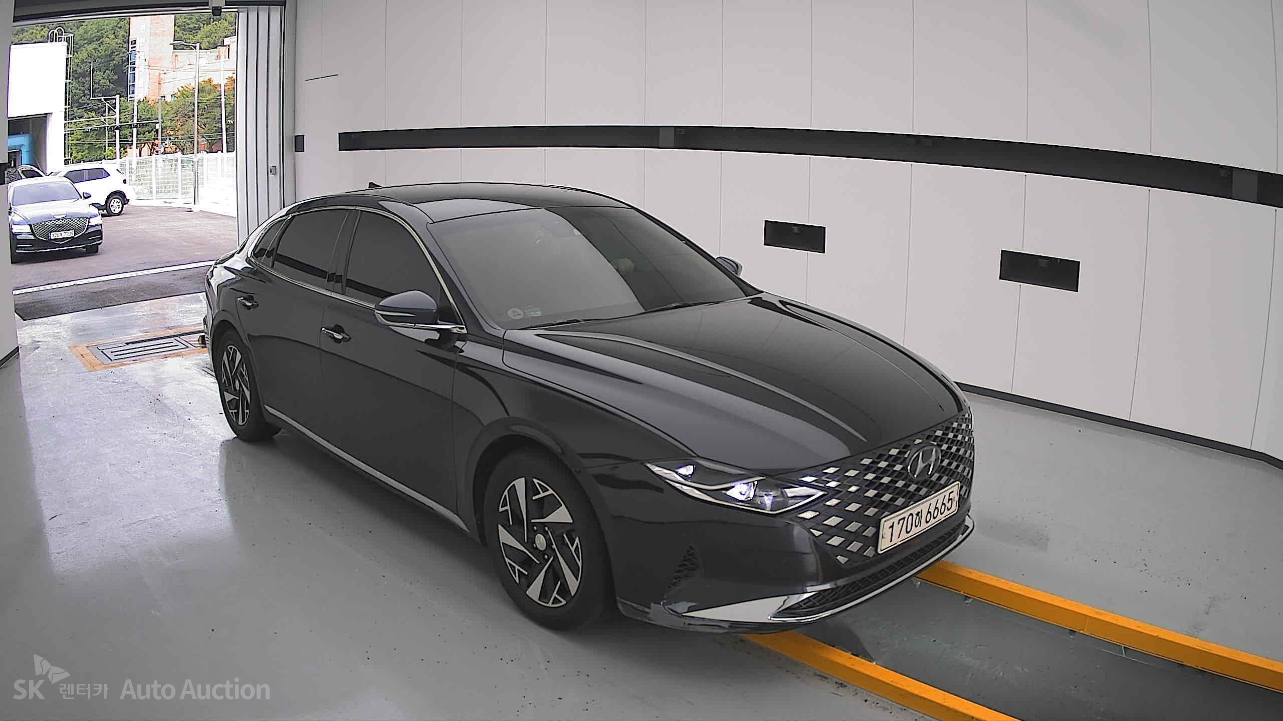 2021 - hyundai grandeur