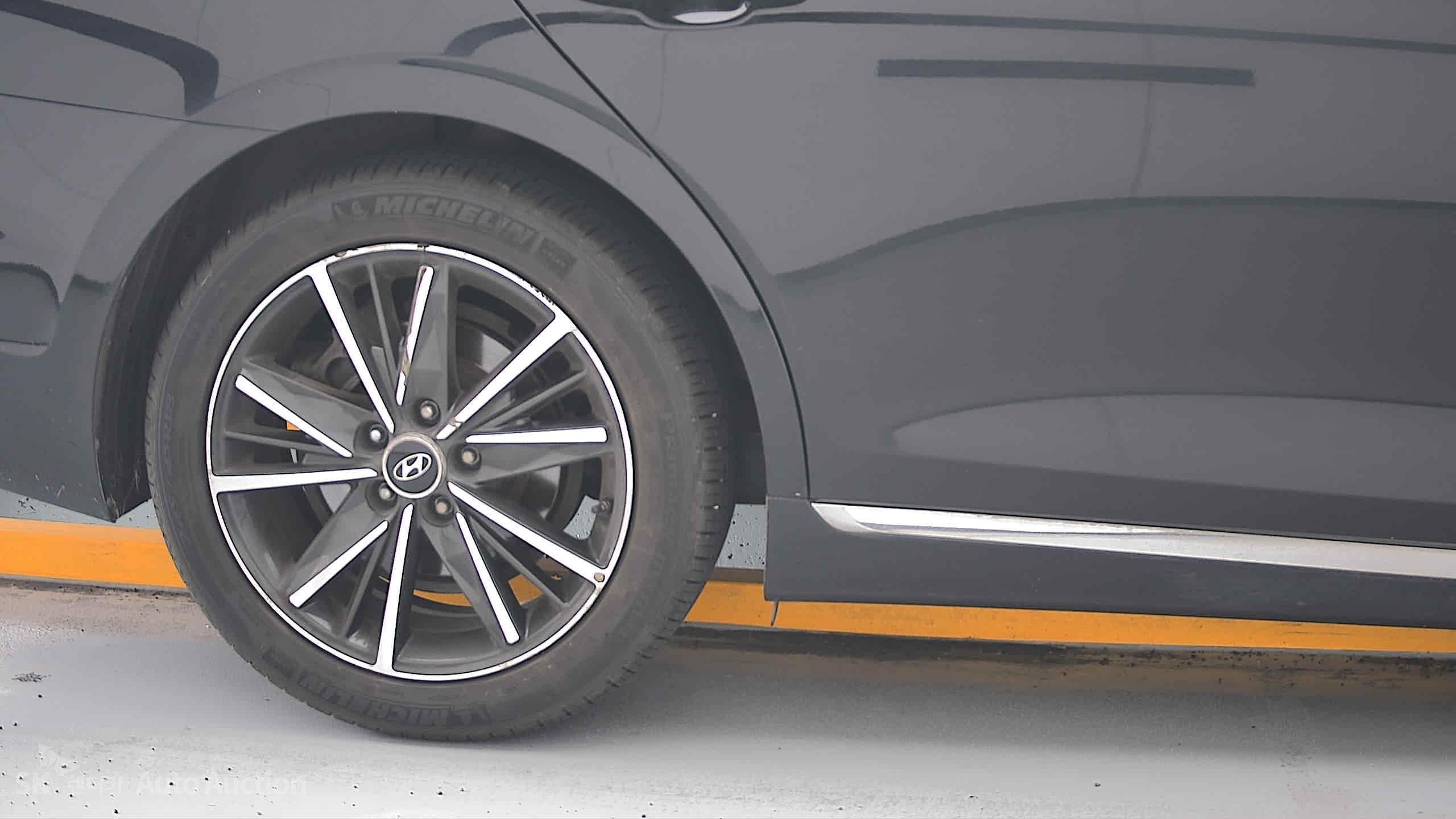 2022 - hyundai grandeur