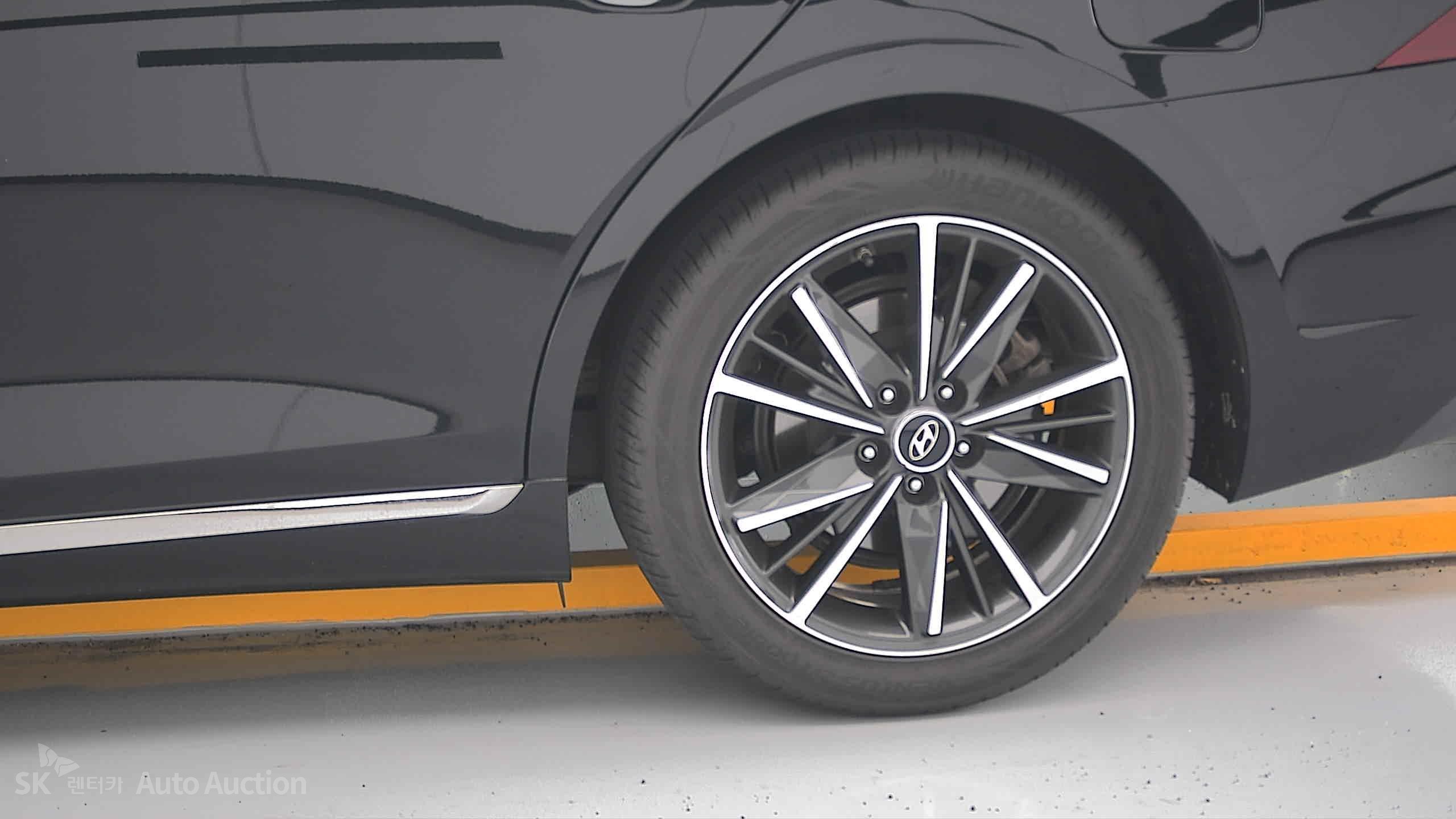 2023 - hyundai grandeur