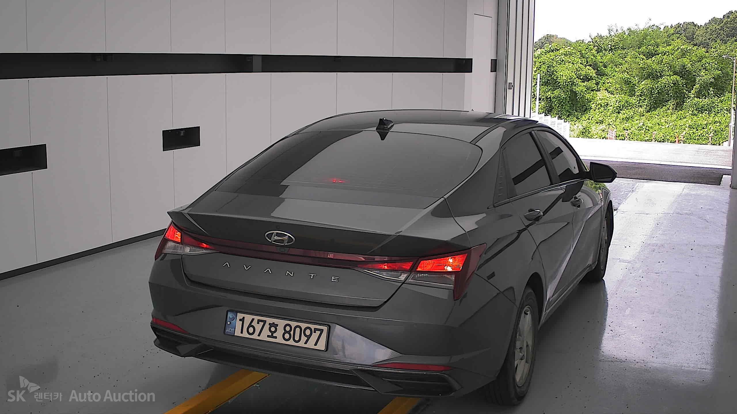 2021 - hyundai avante