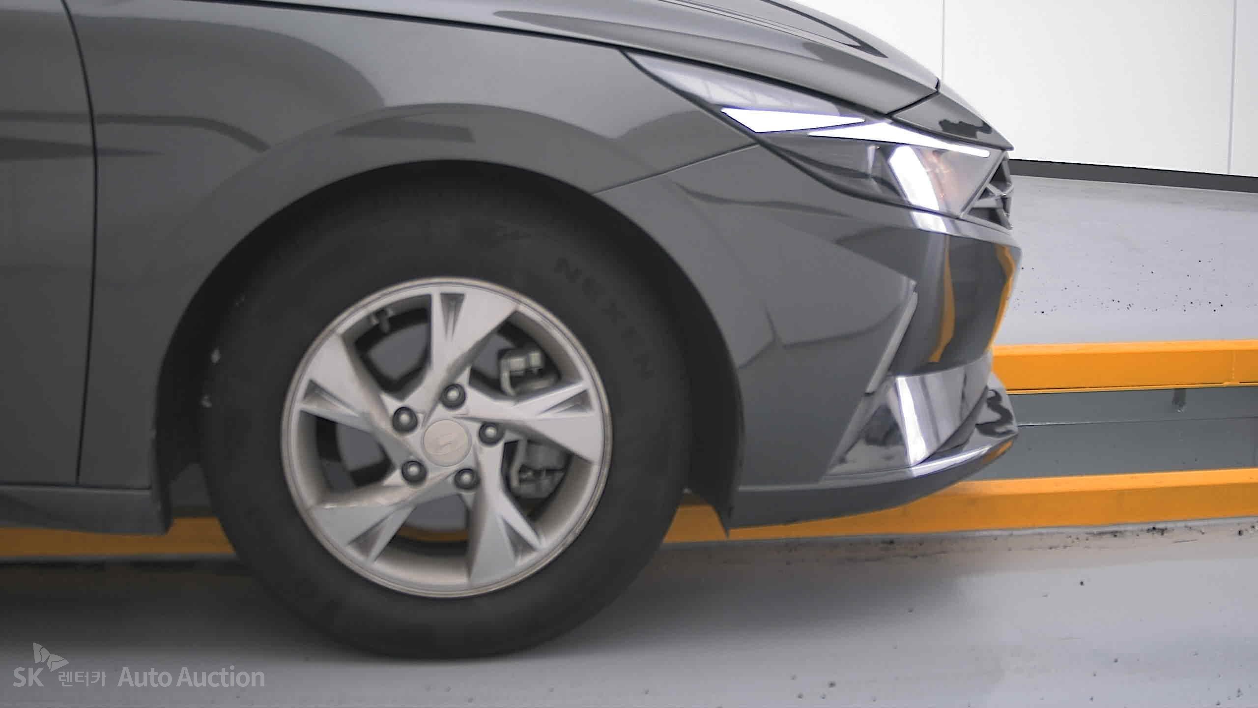 2021 - hyundai avante