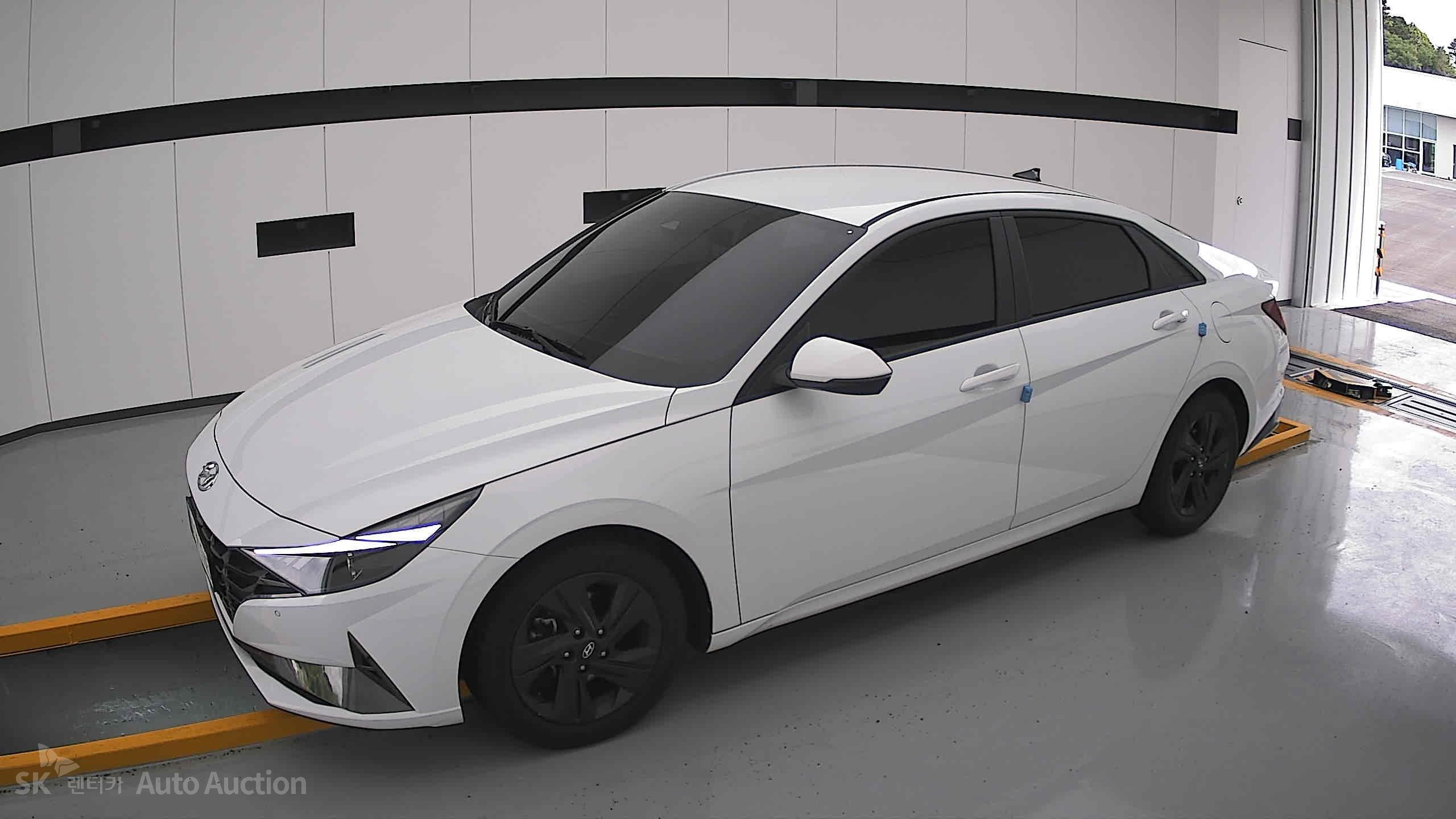 2023 - hyundai avante
