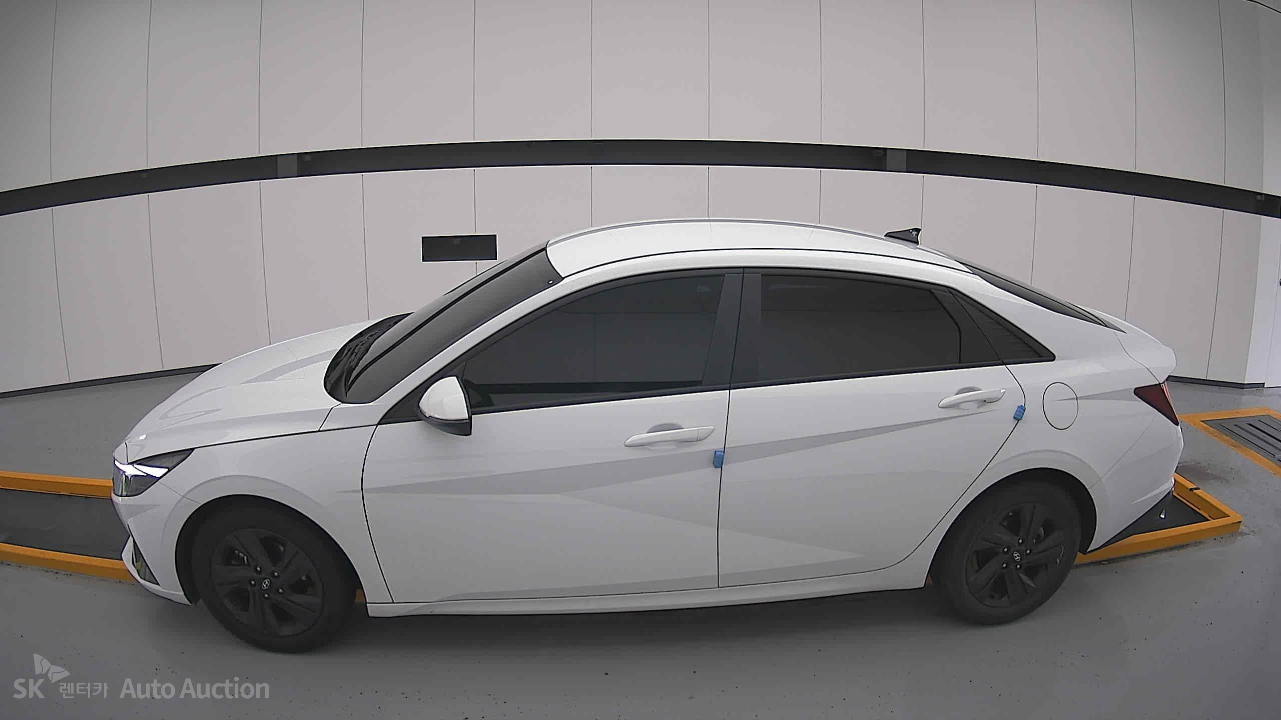 2023 - hyundai avante