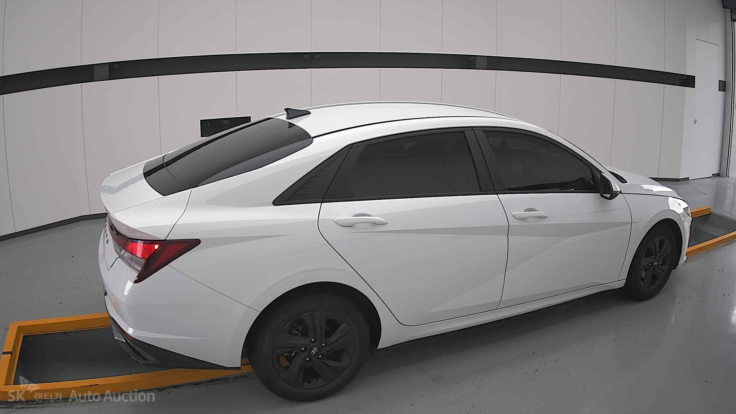 2023 - hyundai avante
