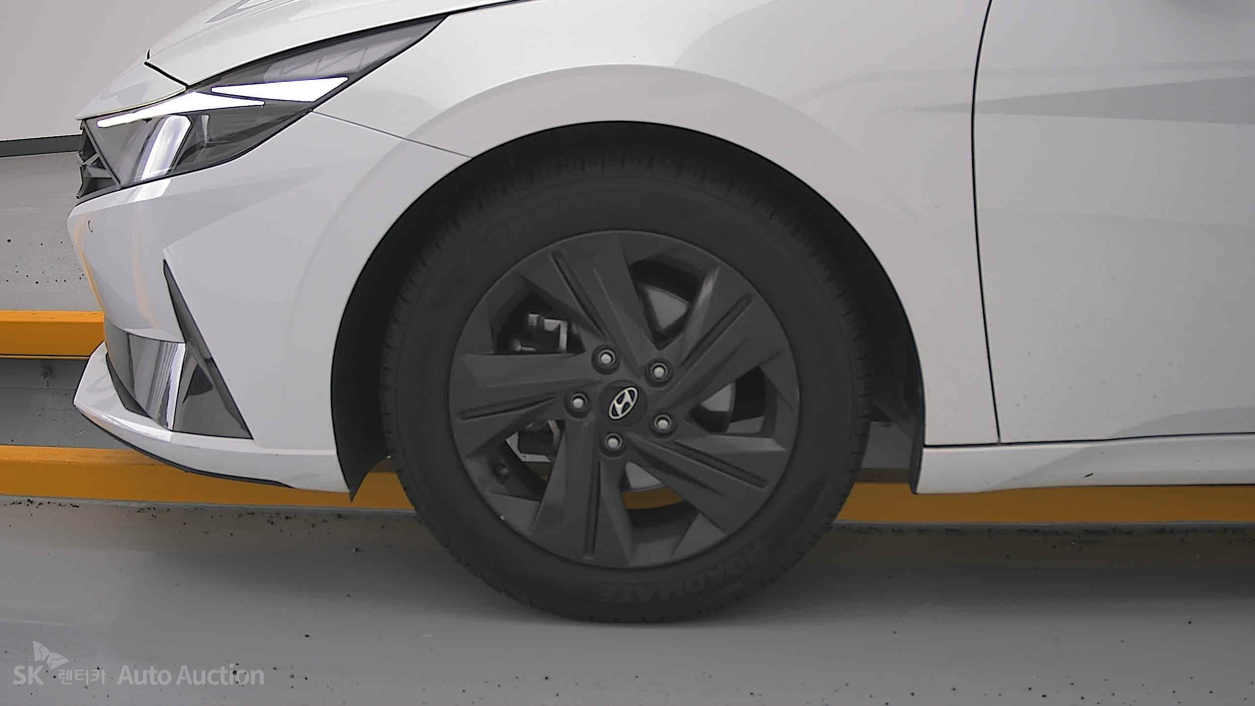 2023 - hyundai avante